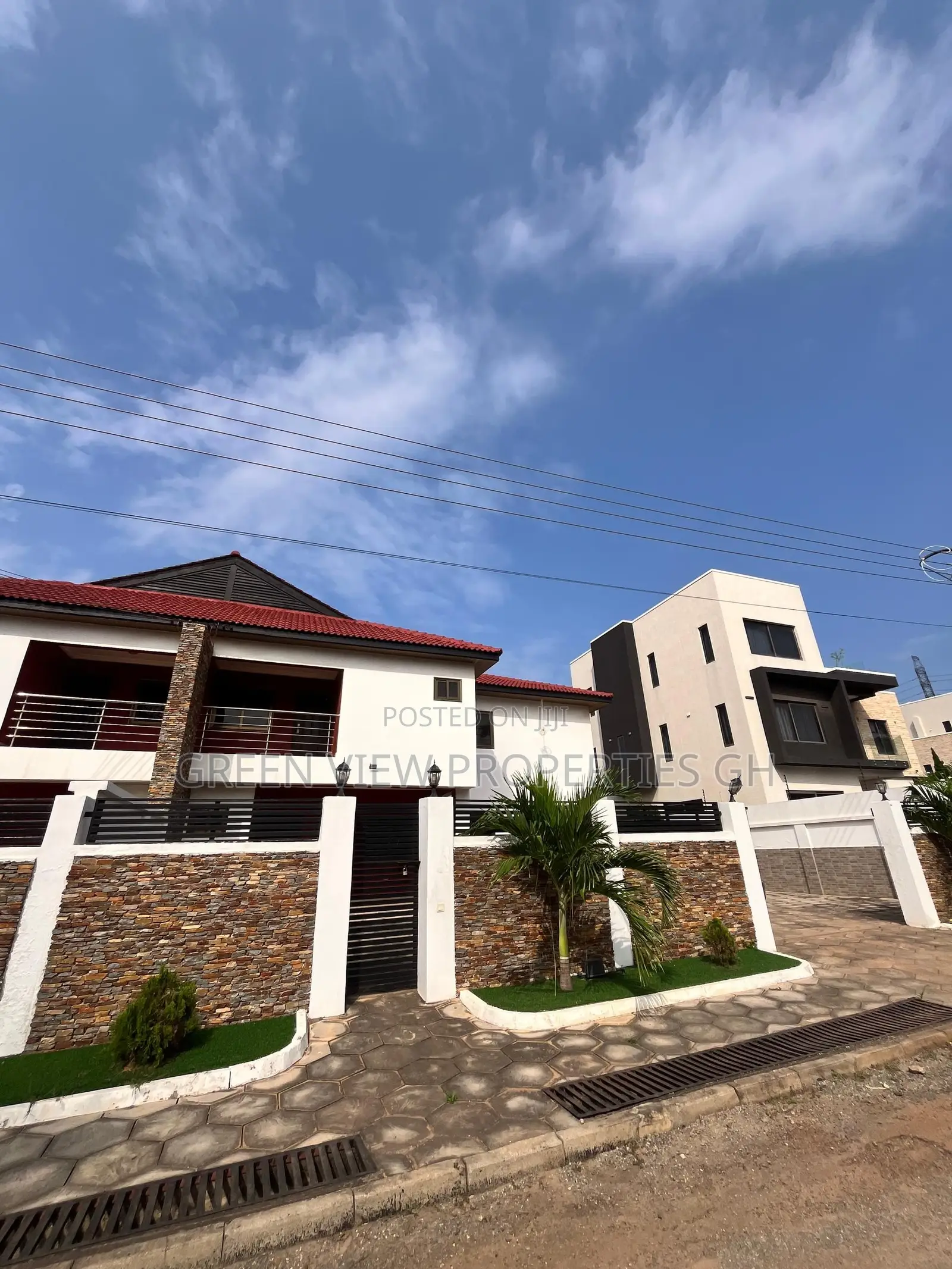4bdrm Duplex in East Legon for rent