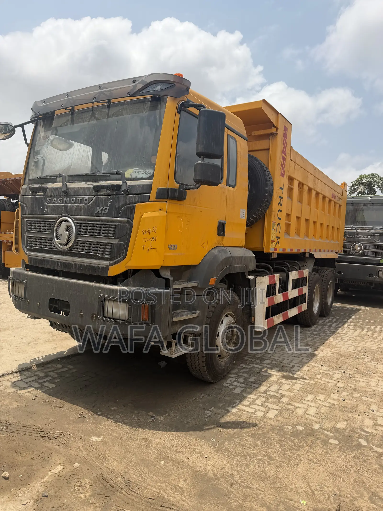 Tipper Truck