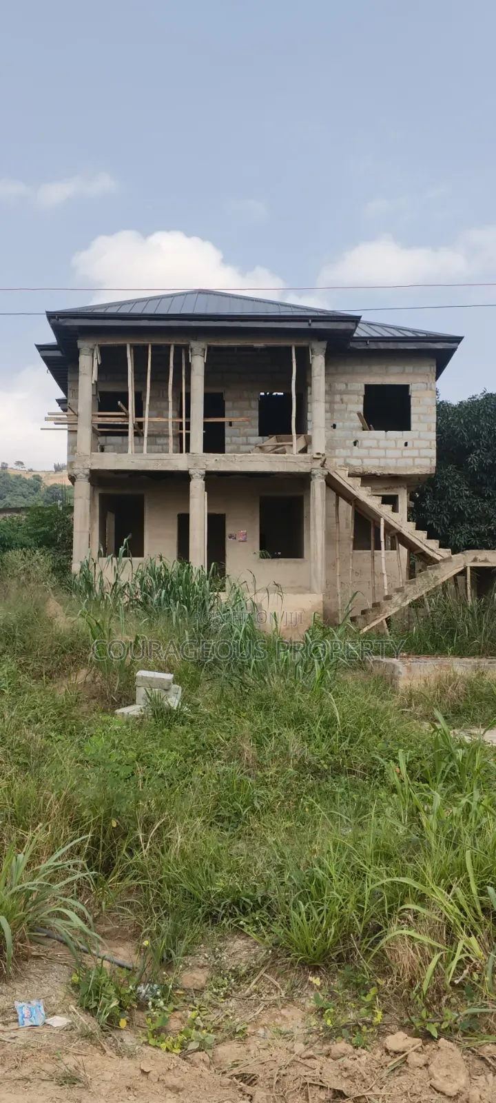 4bdrm House in Second Chance Area, Pokuase for sale