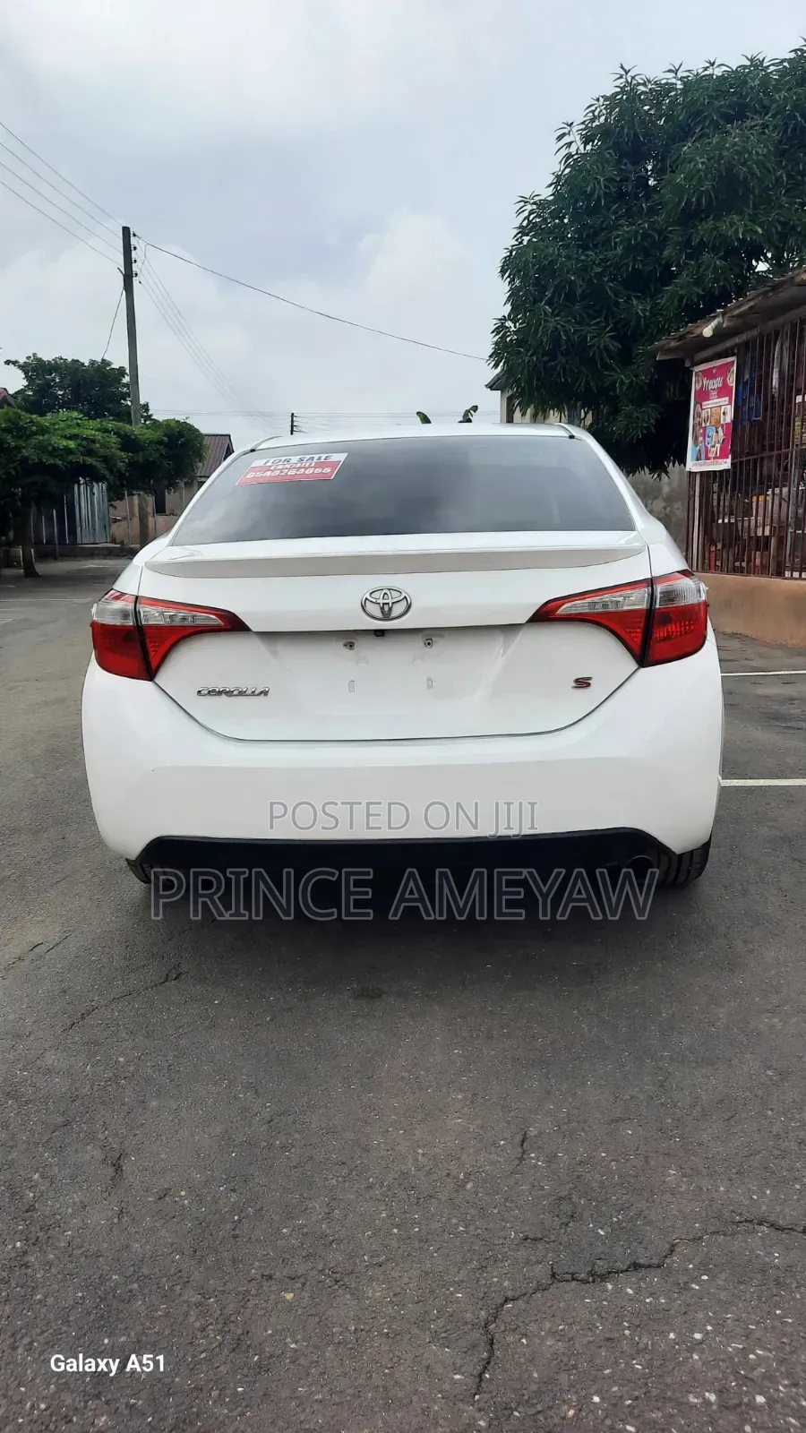 Toyota Corolla 2015 White