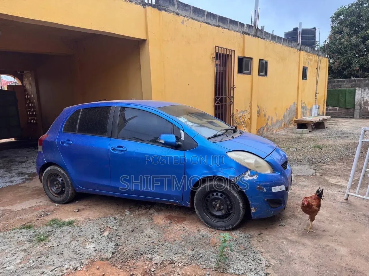 Toyota Vitz 2010 Blue