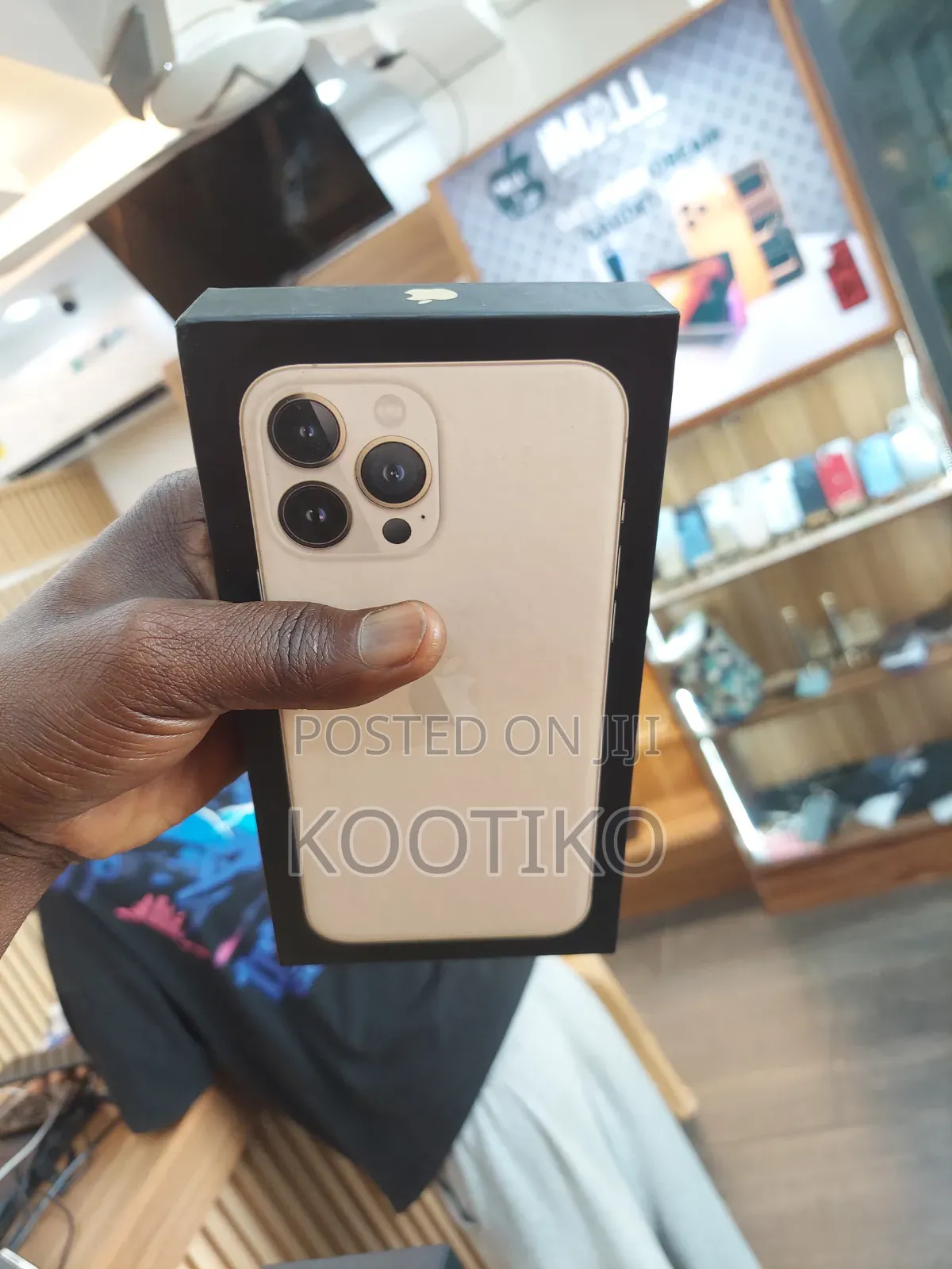 New Apple iPhone 13 Pro Max 128 GB Gold