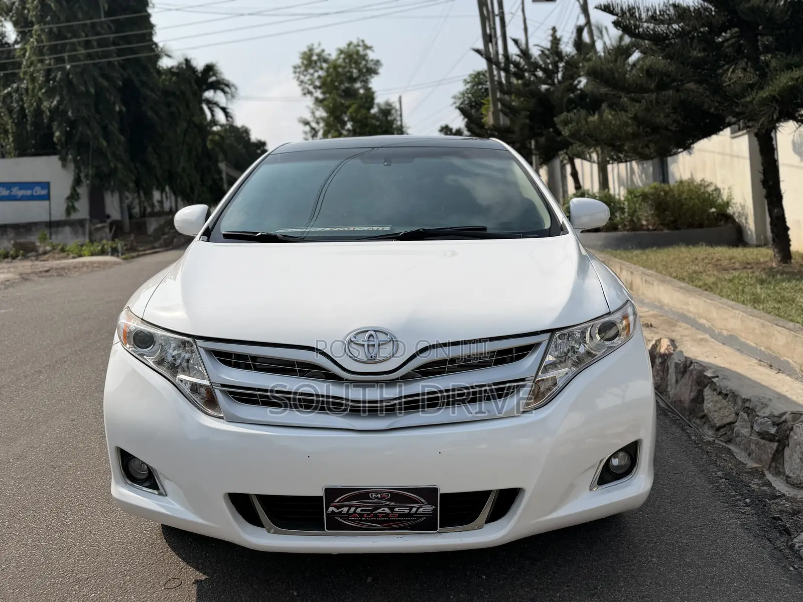 Toyota Venza AWD 2010 White