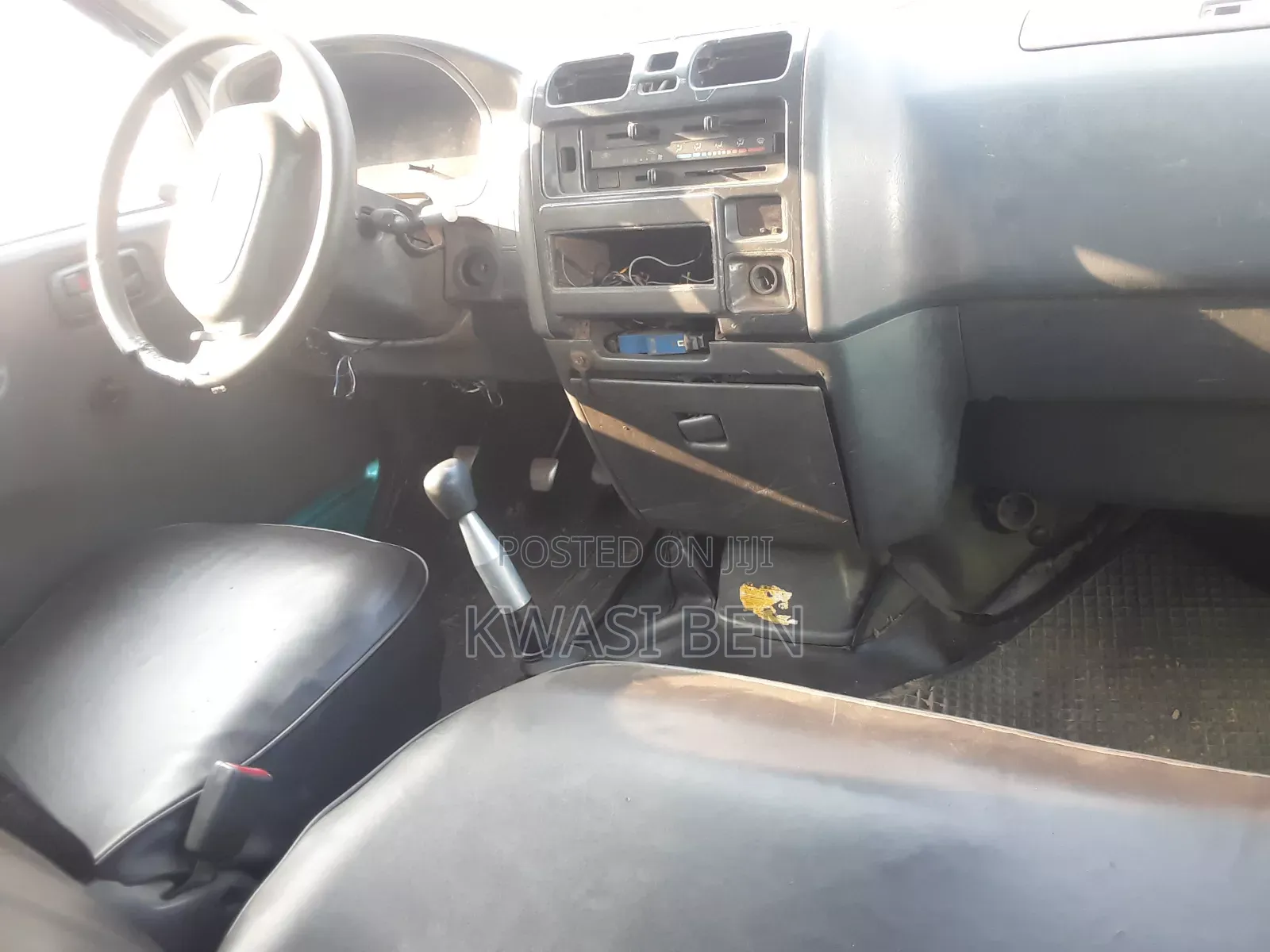 Toyota HiAce 2005 Blue