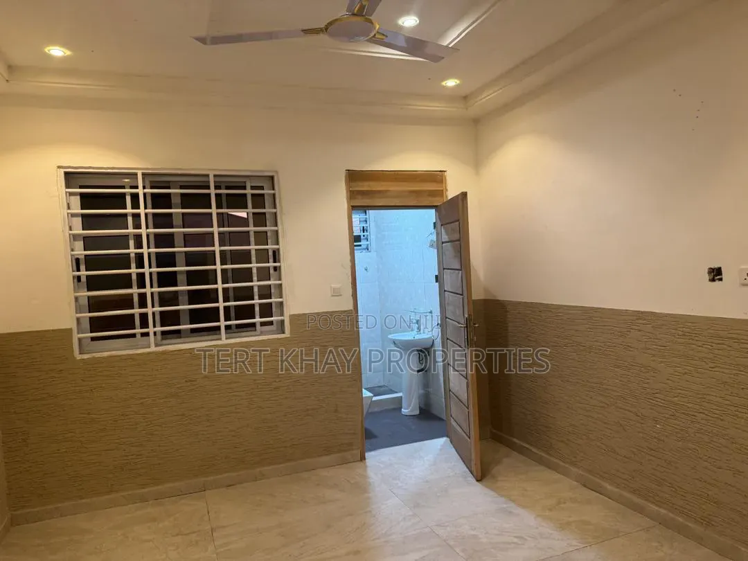 3bdrm House in Com. 20, Baatsona Total for rent