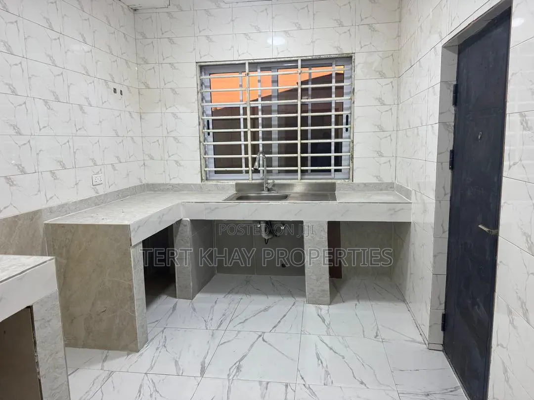3bdrm House in Com. 20, Baatsona Total for rent