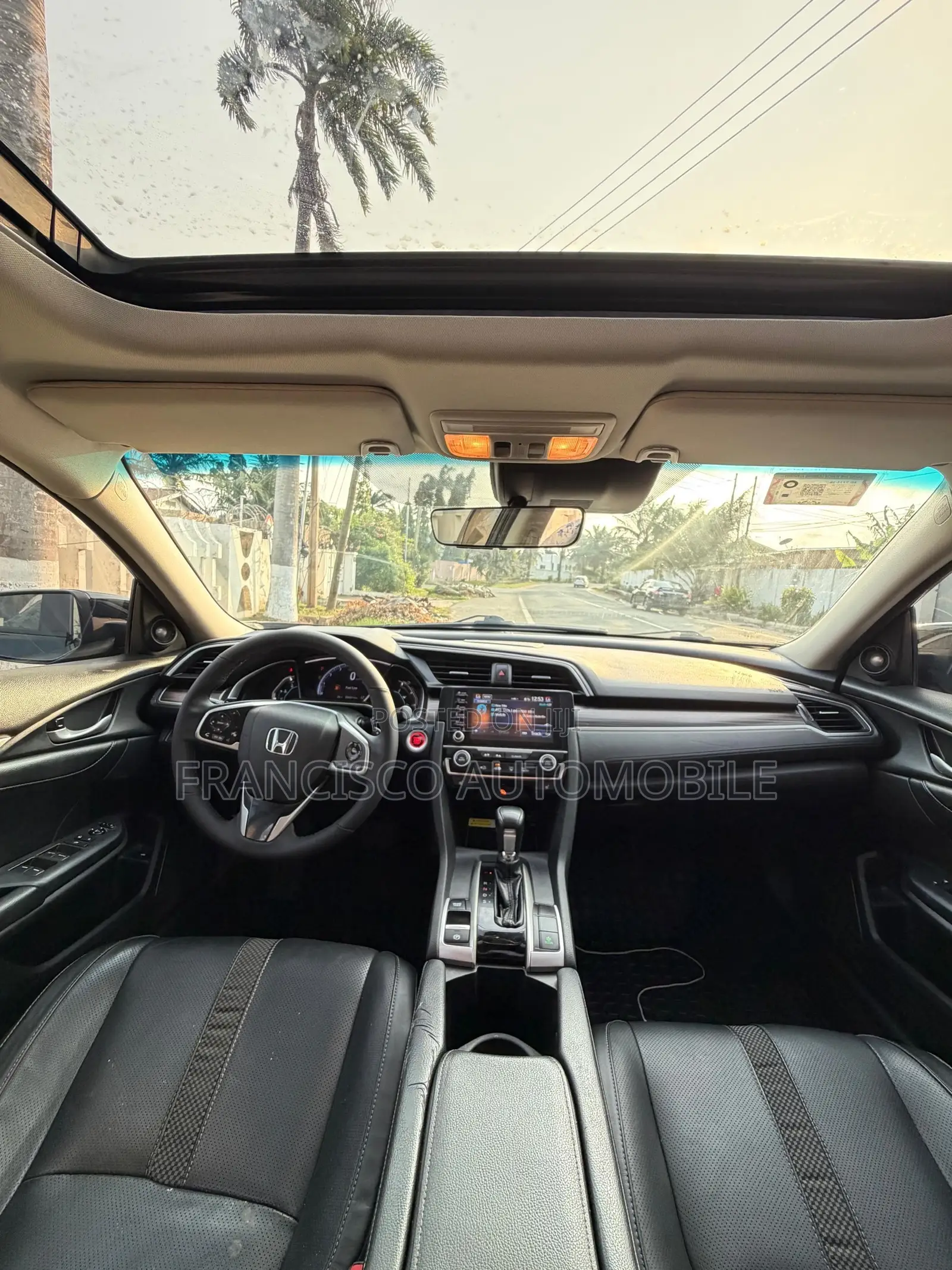 Honda Civic Touring Sedan 2019 Black