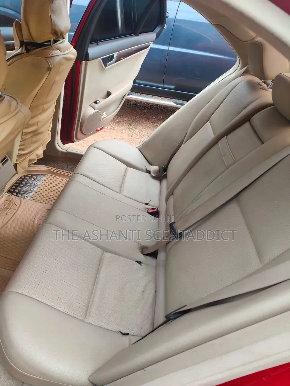 Mercedes-Benz C250 2014 Red