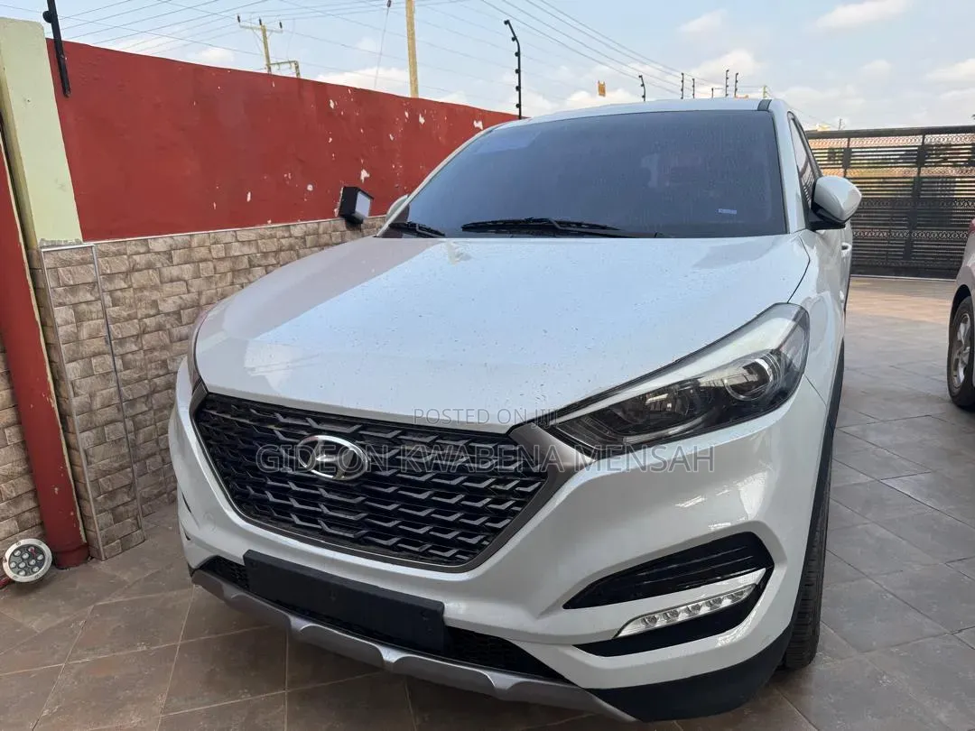 Hyundai Tucson 2018 White