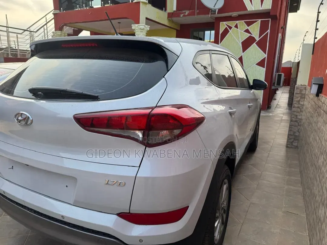 Hyundai Tucson 2018 White