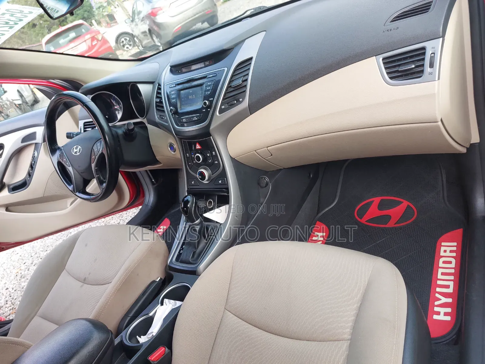 Hyundai Elantra 2013 Red
