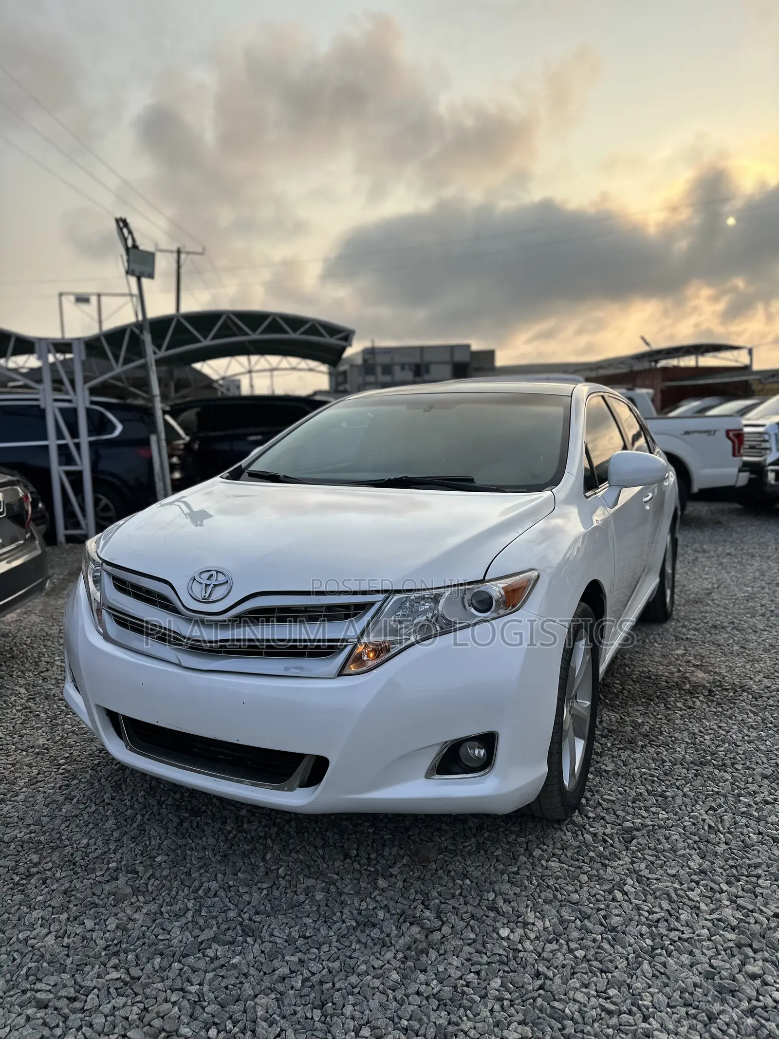 Toyota Venza Limited 2010 White