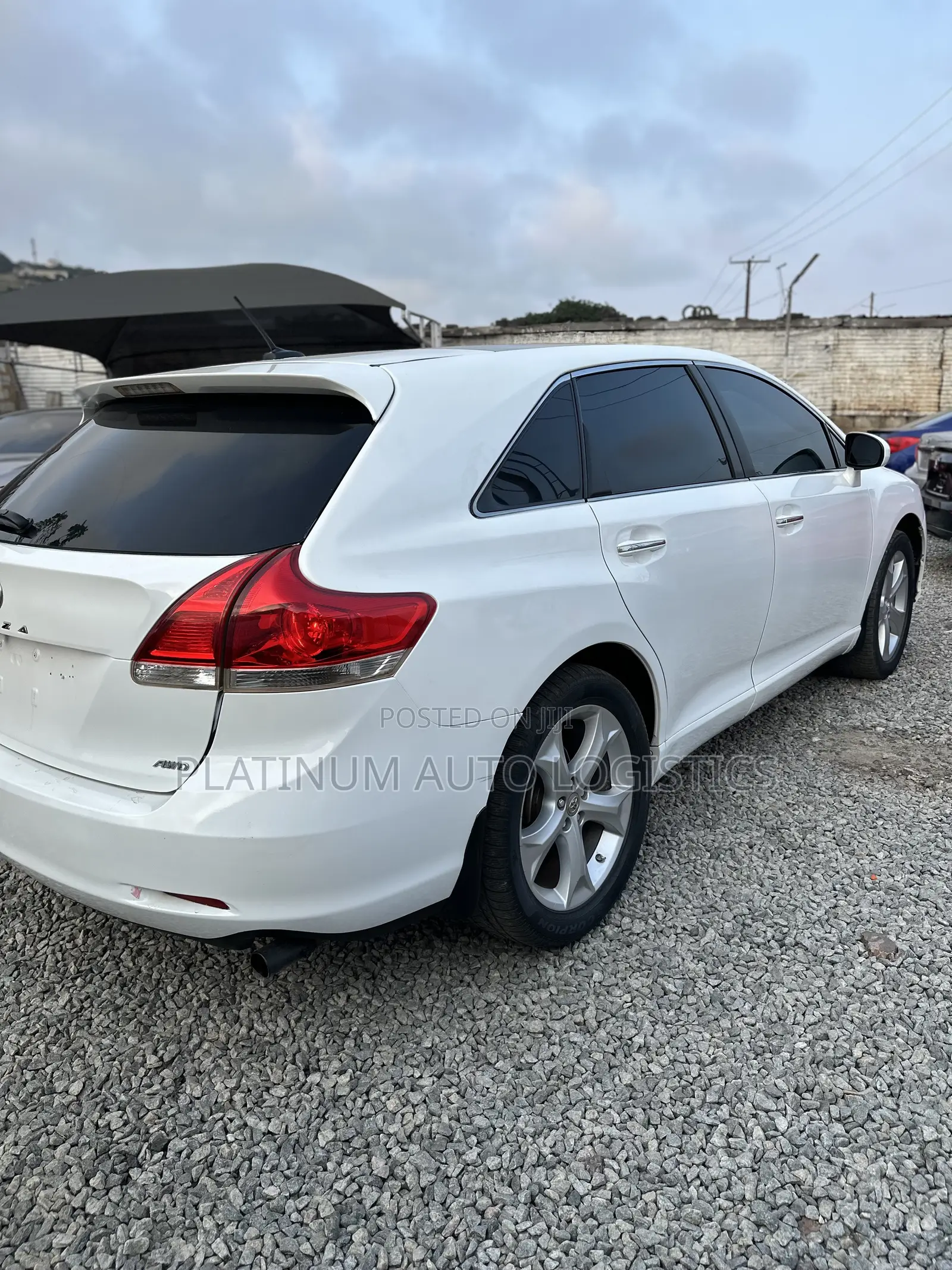 Toyota Venza Limited 2010 White