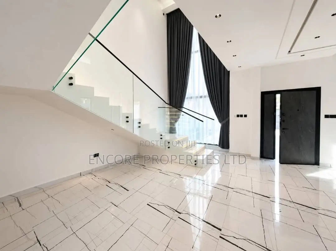 4bdrm House in Kwabenya for sale