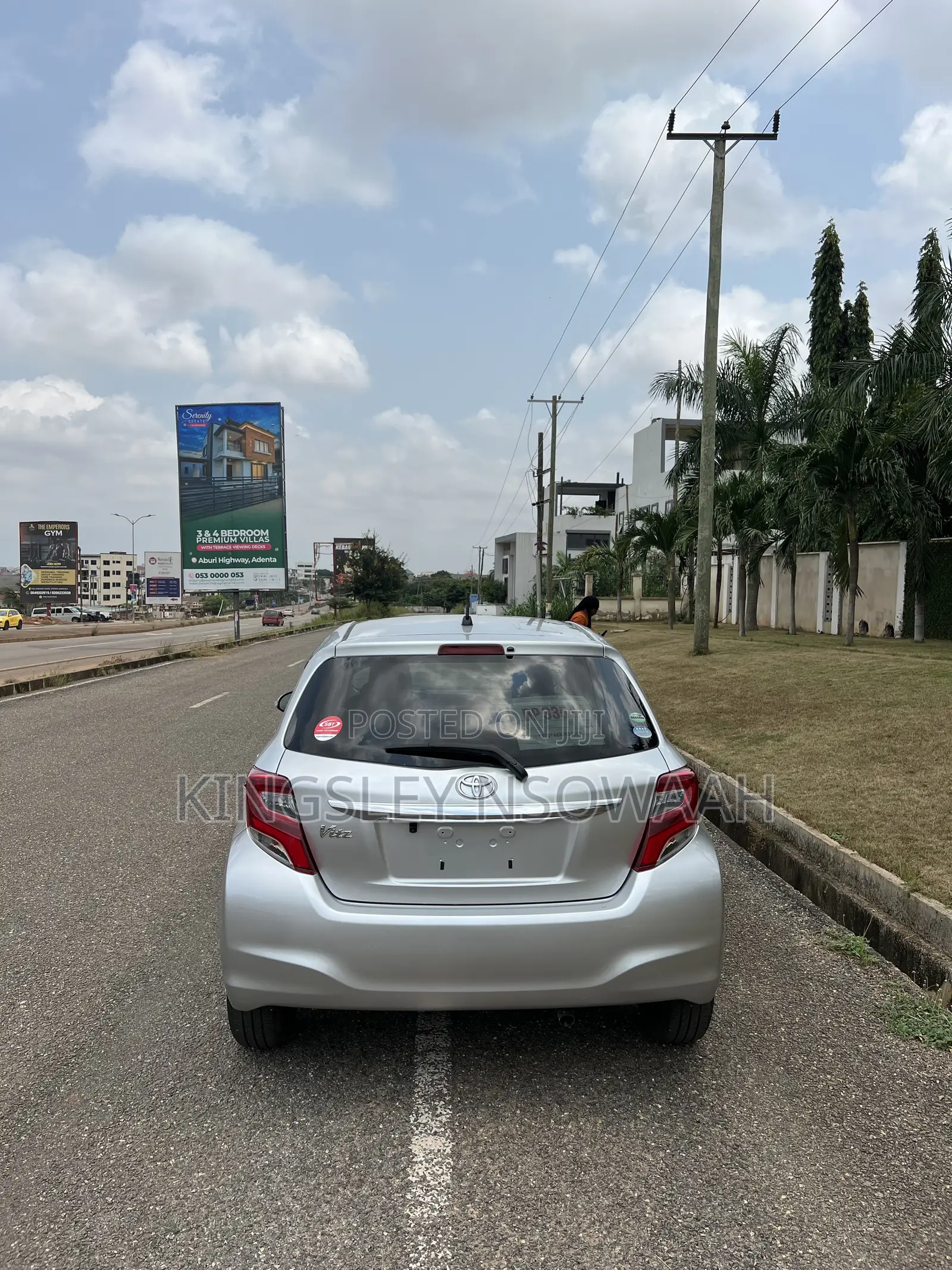 Toyota Vitz 1.3 AWD 5dr 2015 Silver