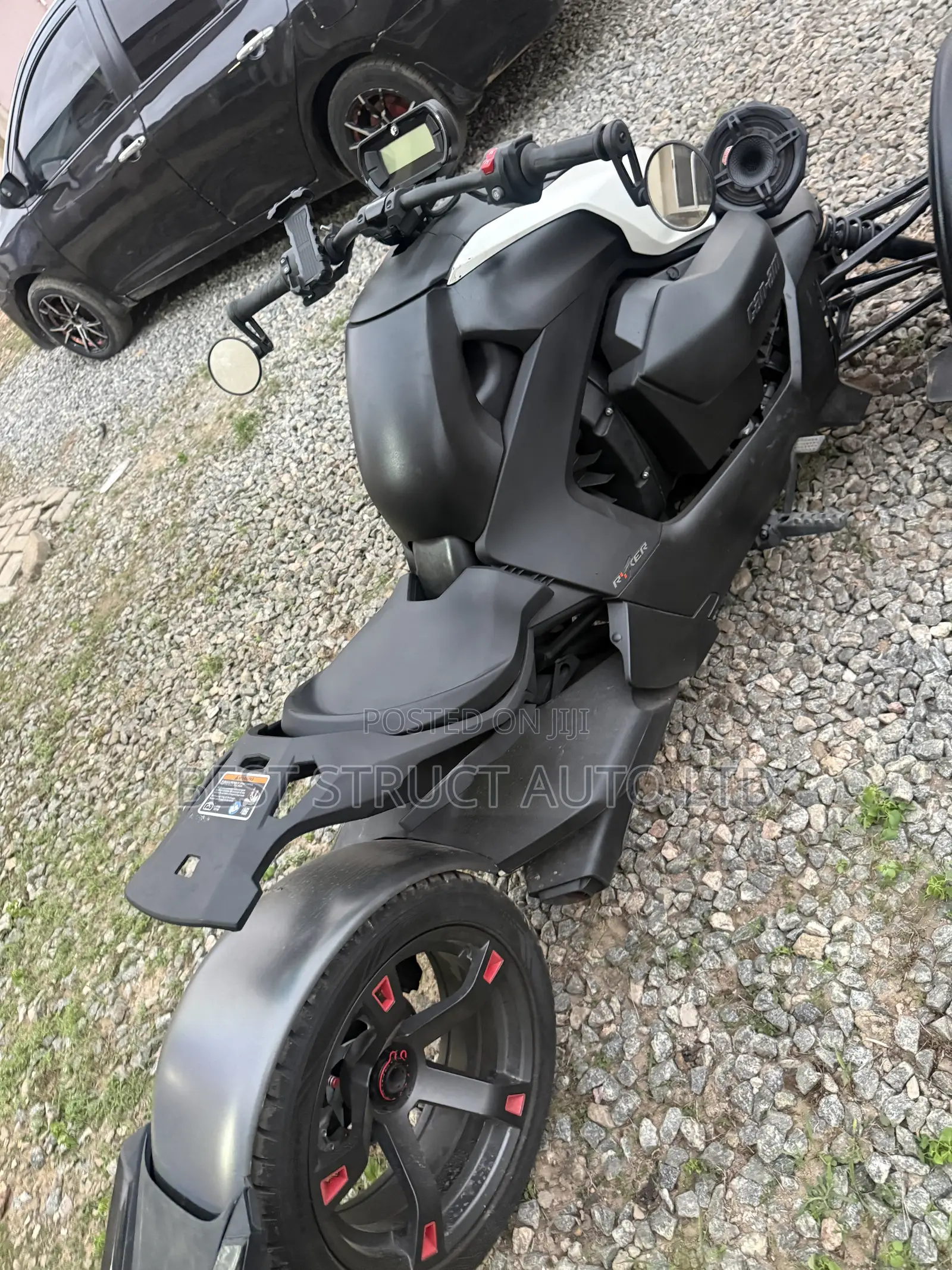 Can-Am 2022 Black