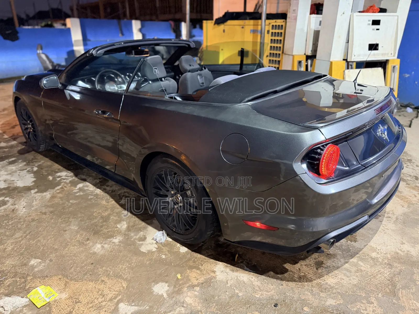 Ford Mustang V6 Convertible 2016 Gray