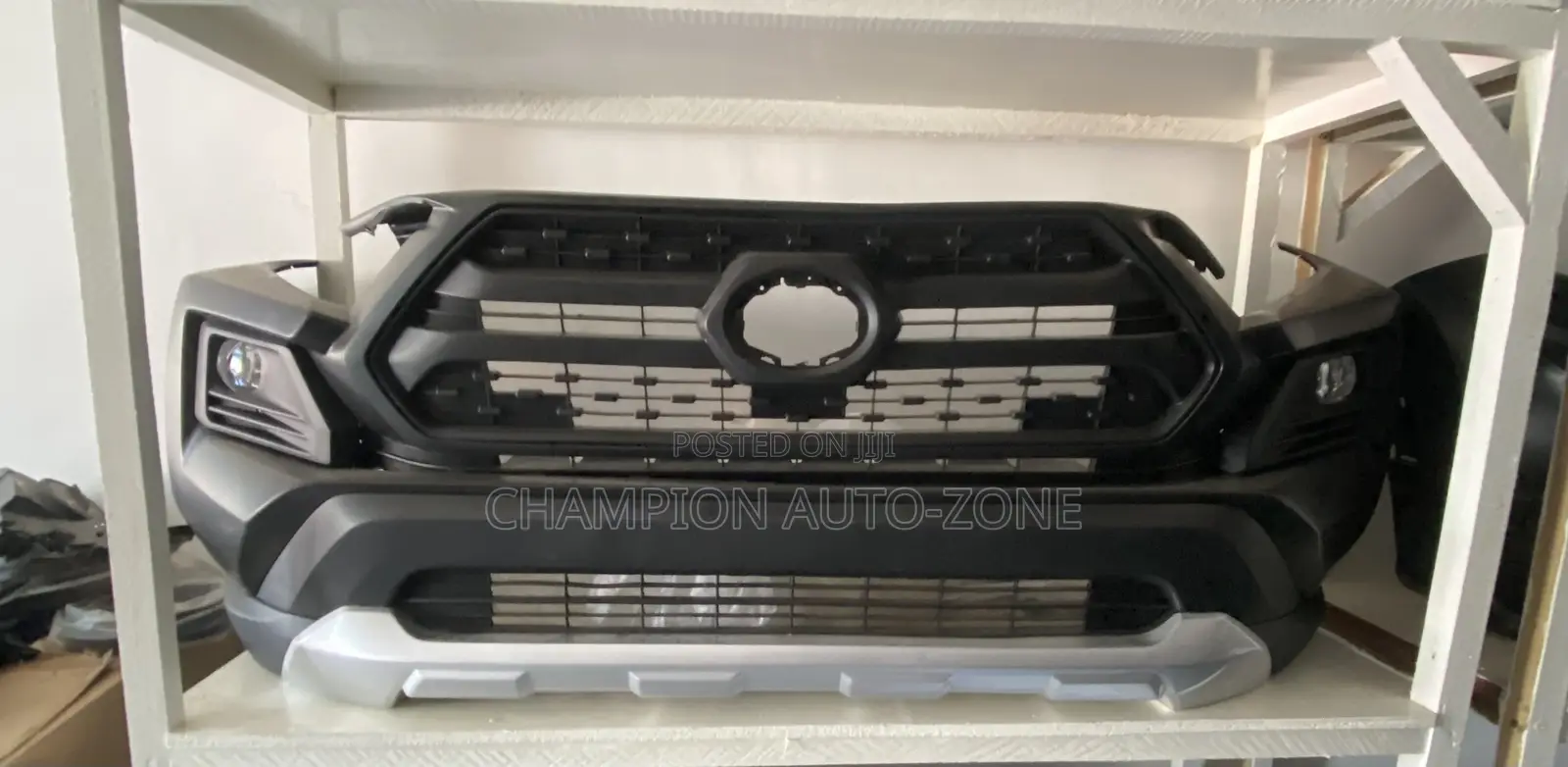 Toyota RAV4 2019-2020-2021-2022-2023 Adventure Complete Bumper