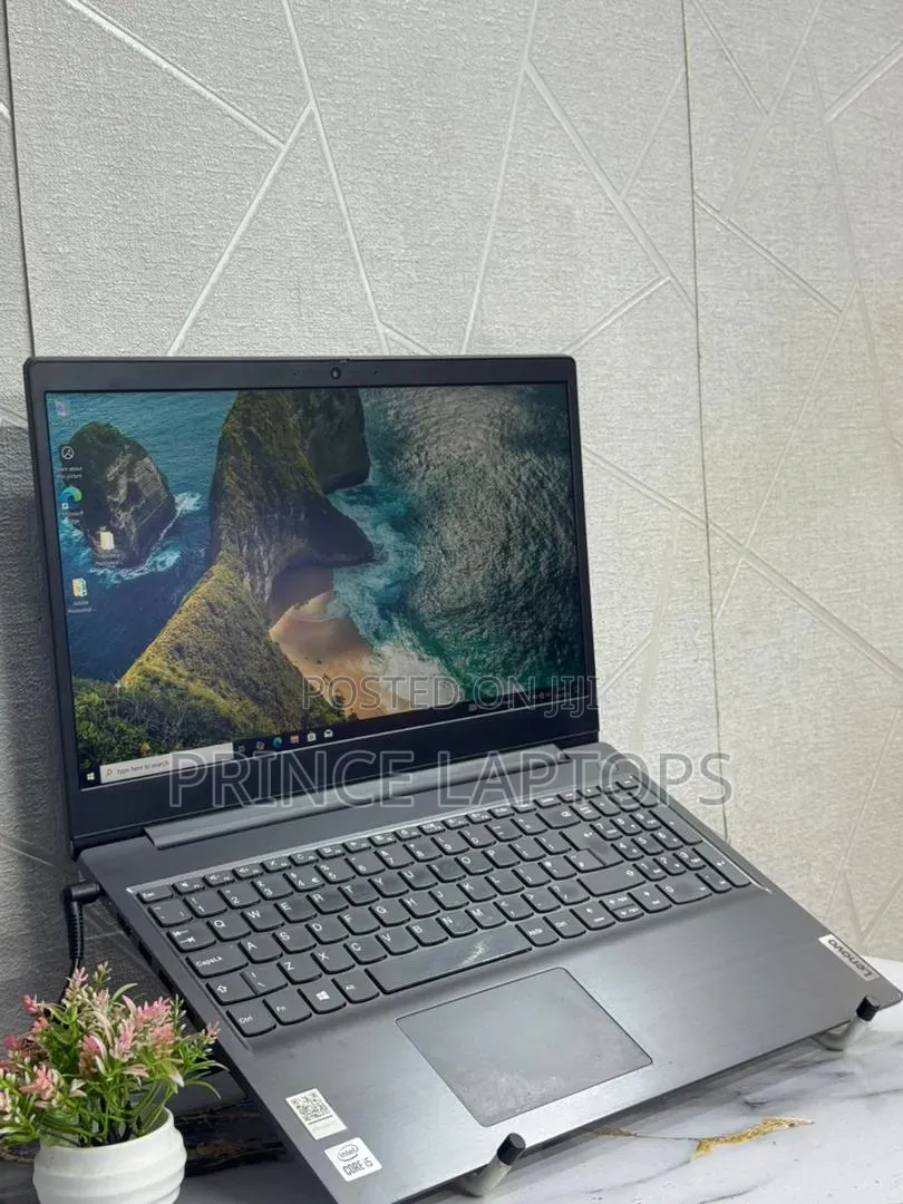 Laptop Lenovo V15 8GB Intel Core i5 SSD 256GB