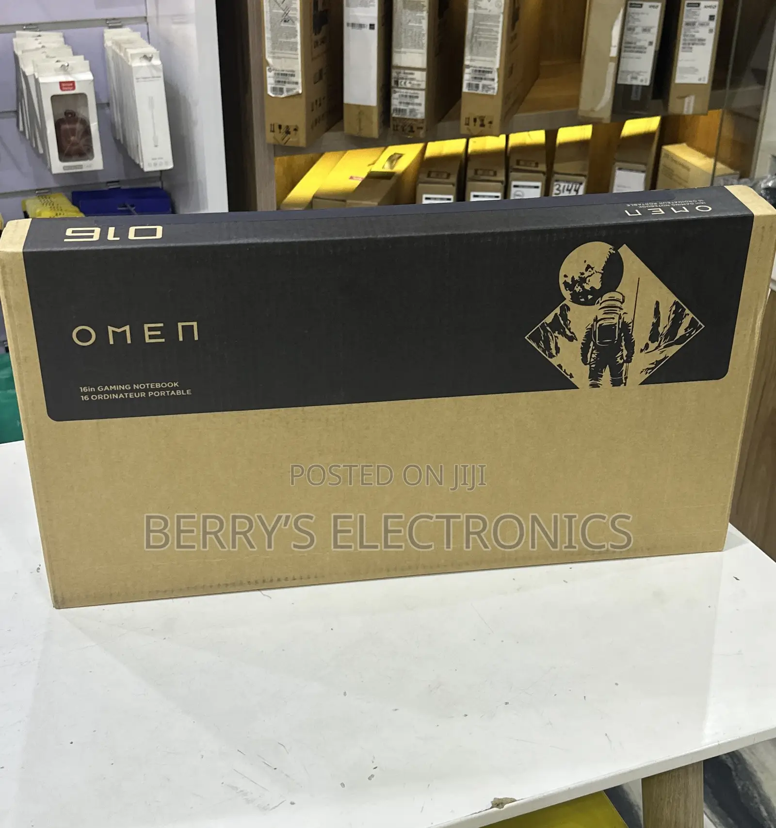 New Laptop HP Omen 16 32GB AMD Ryzen 9 SSD 1T