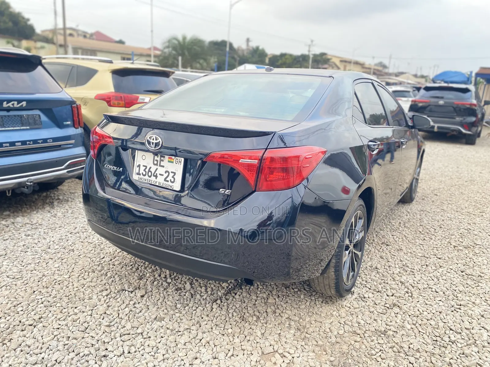 Toyota Corolla SE 4dr Sedan (1.8L 4cyl CVT) 2017 Black