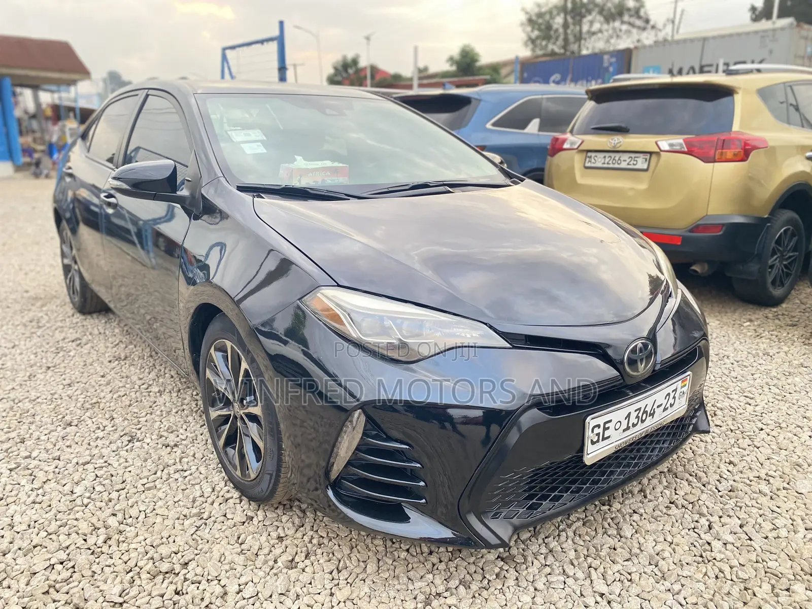 Toyota Corolla SE 4dr Sedan (1.8L 4cyl CVT) 2017 Black