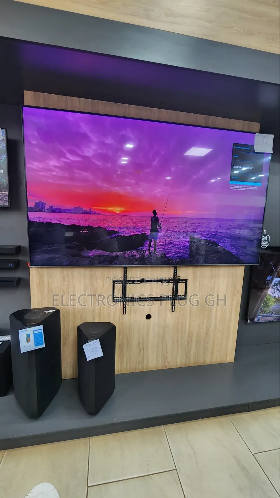 Samsung 98 Uhd Smart TV