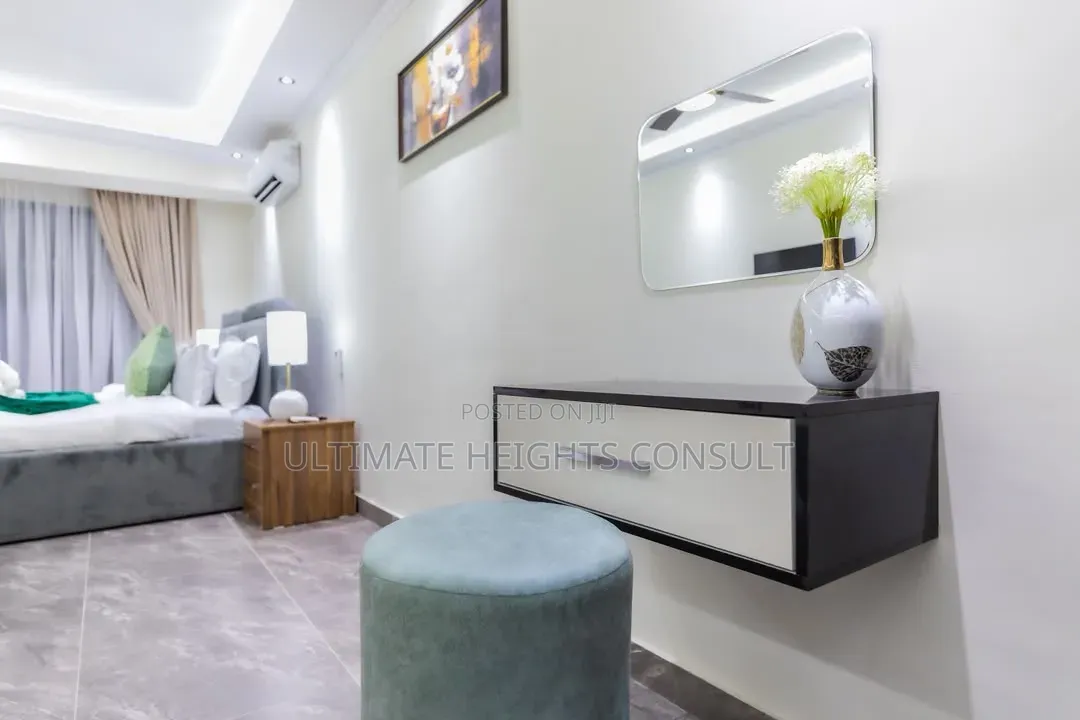 Furnished 1bdrm Apartment in Labone, Coffee Shop Area for rent