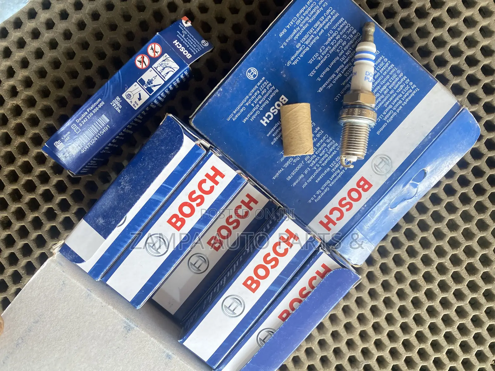 Bosch Spark Plug (16-16 Short)