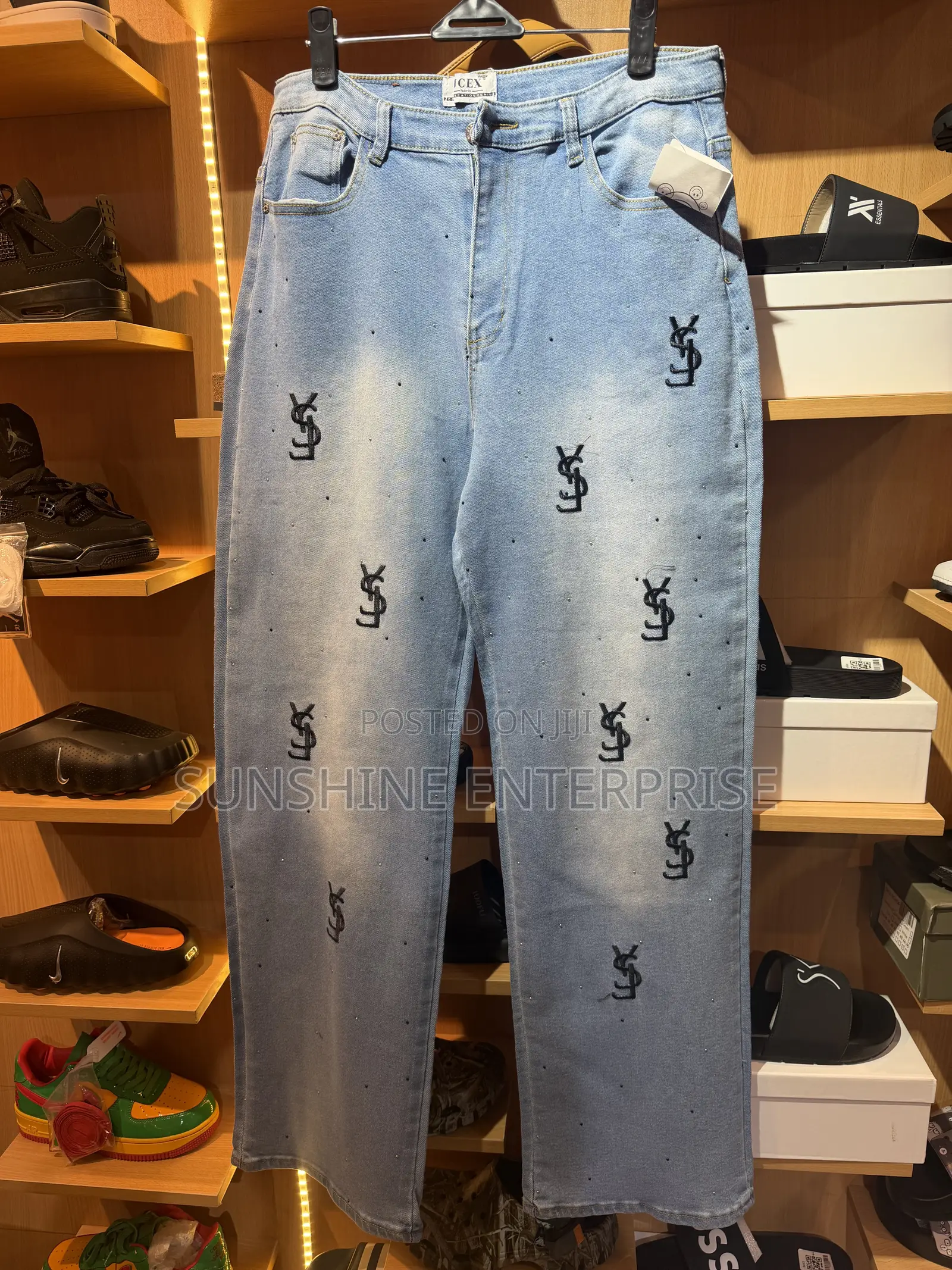 Ladies Baggy Jeans