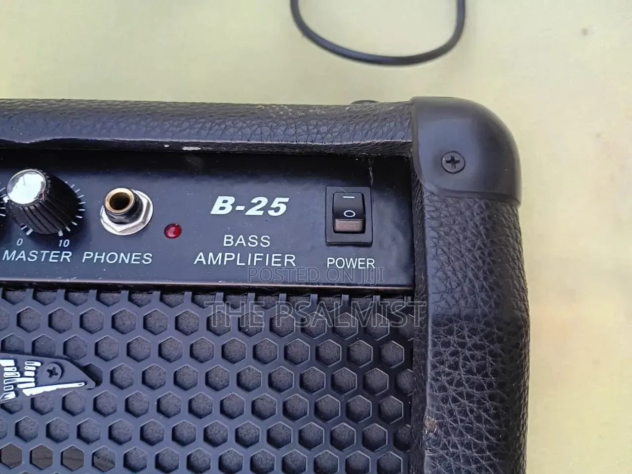 Vision B-25 Bass Guitar Combo