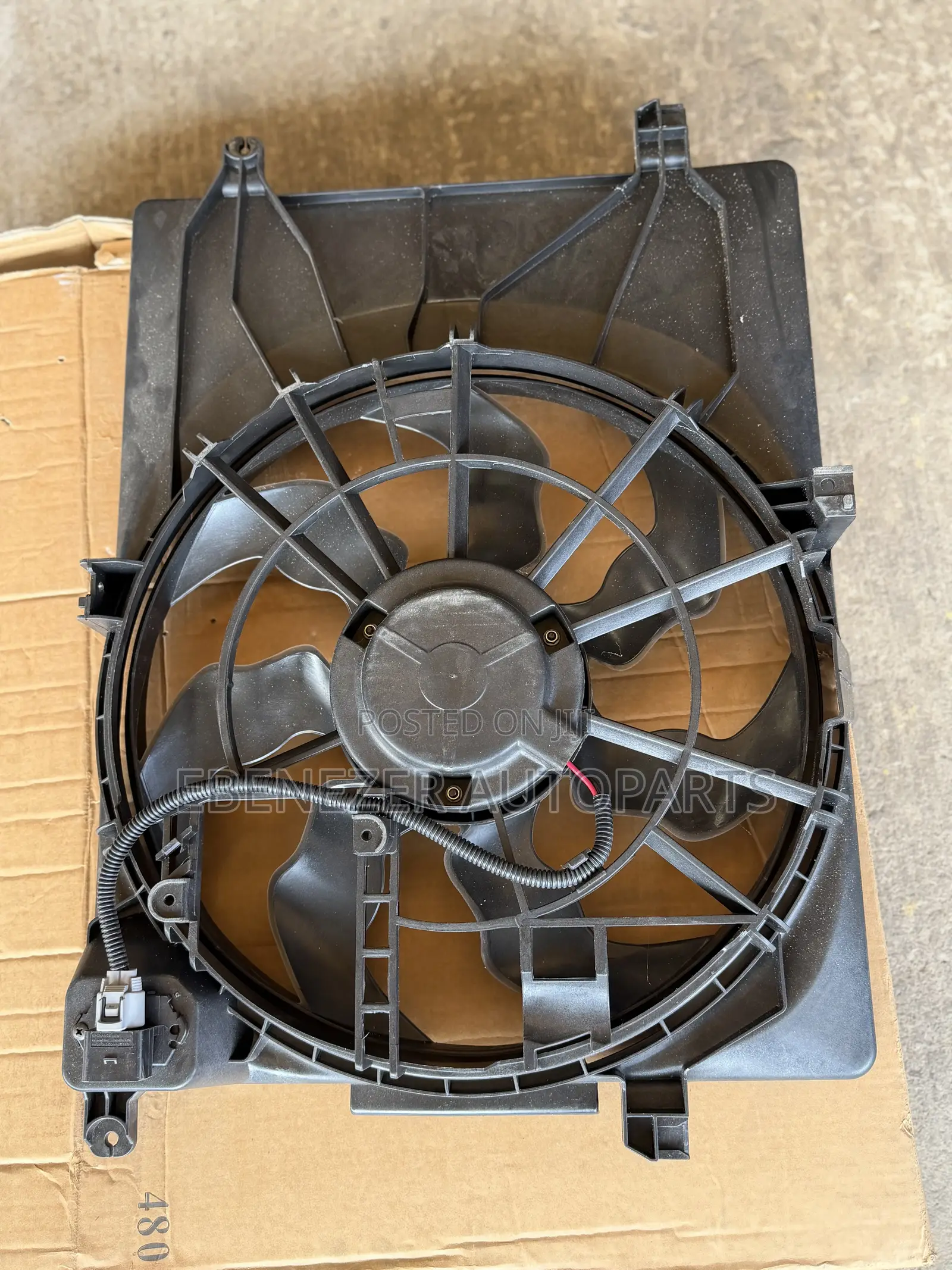 Hyundai Tucson Radiator Cooling Fan 2016 2017 2018 2019 2020