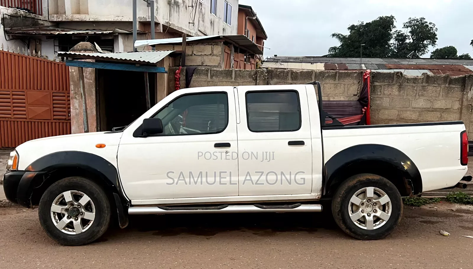 Nissan Hardbody 2008 White