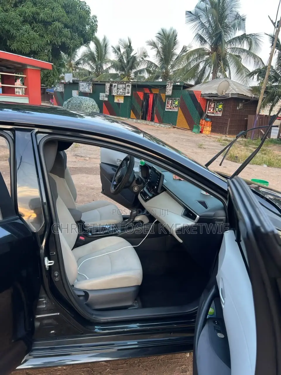 Toyota Corolla LE 2020 Black