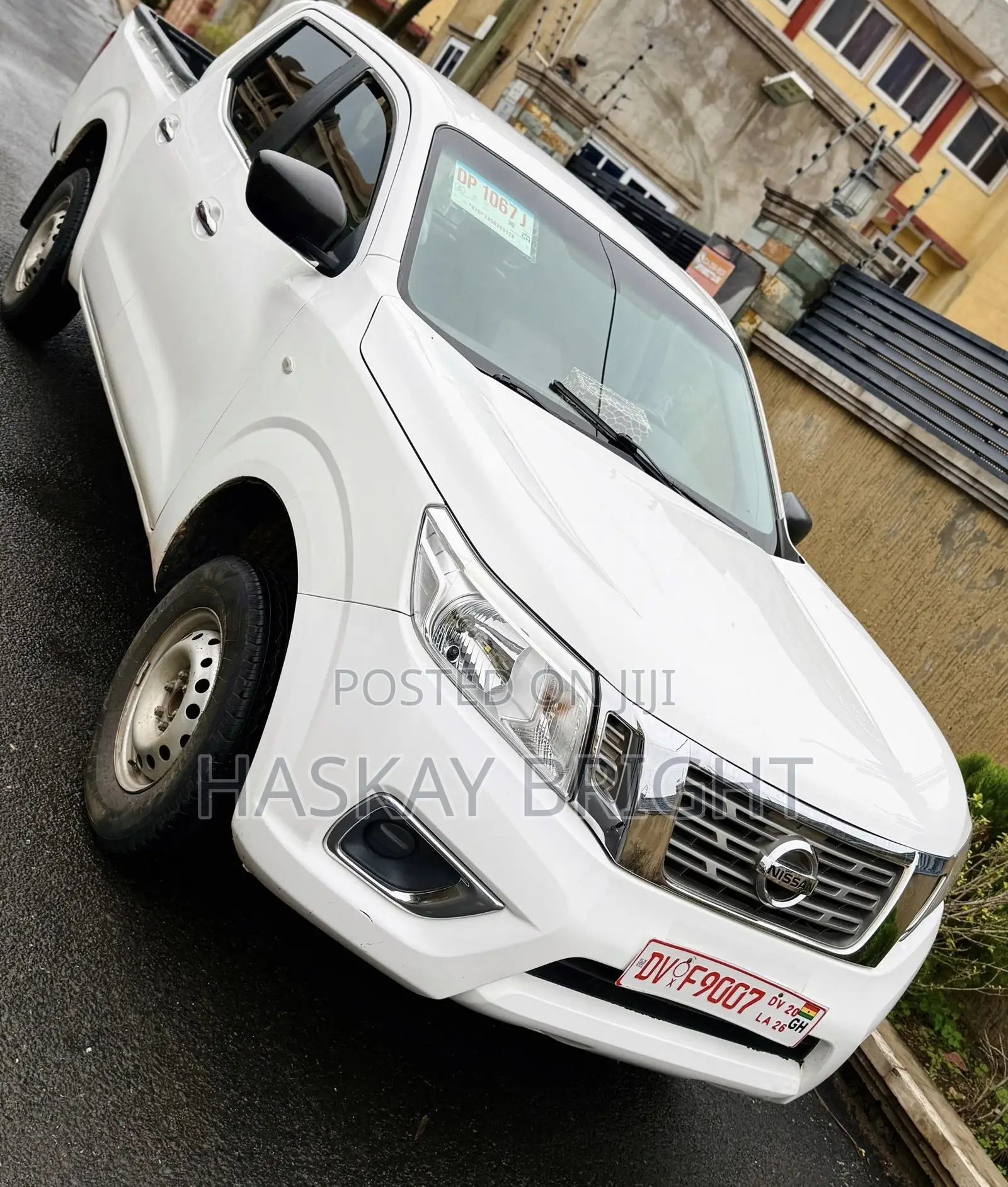 Nissan Navara 2017 White