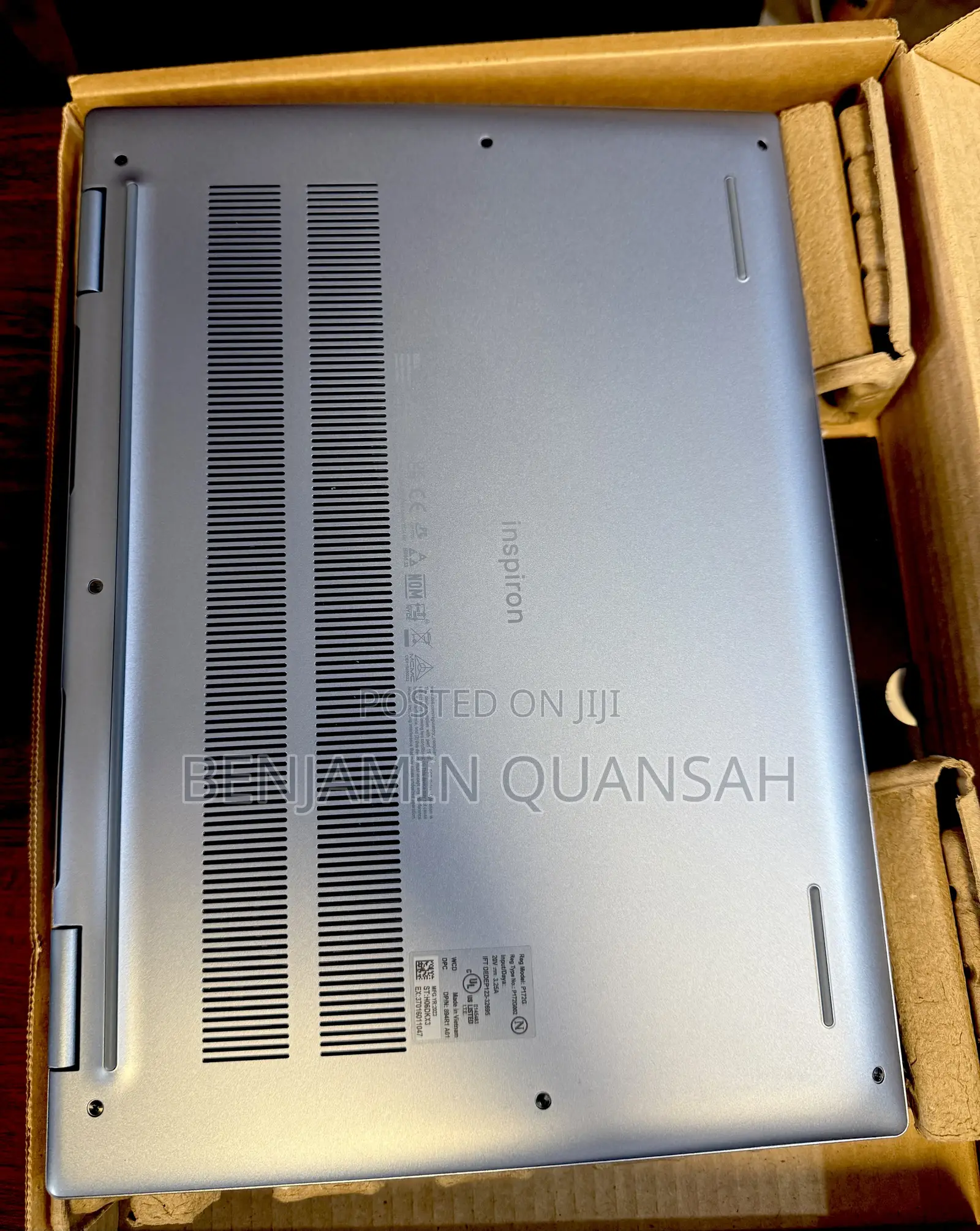 Laptop Dell Inspiron 13 7320 2-in-1 8GB AMD Ryzen 5 SSD 256GB