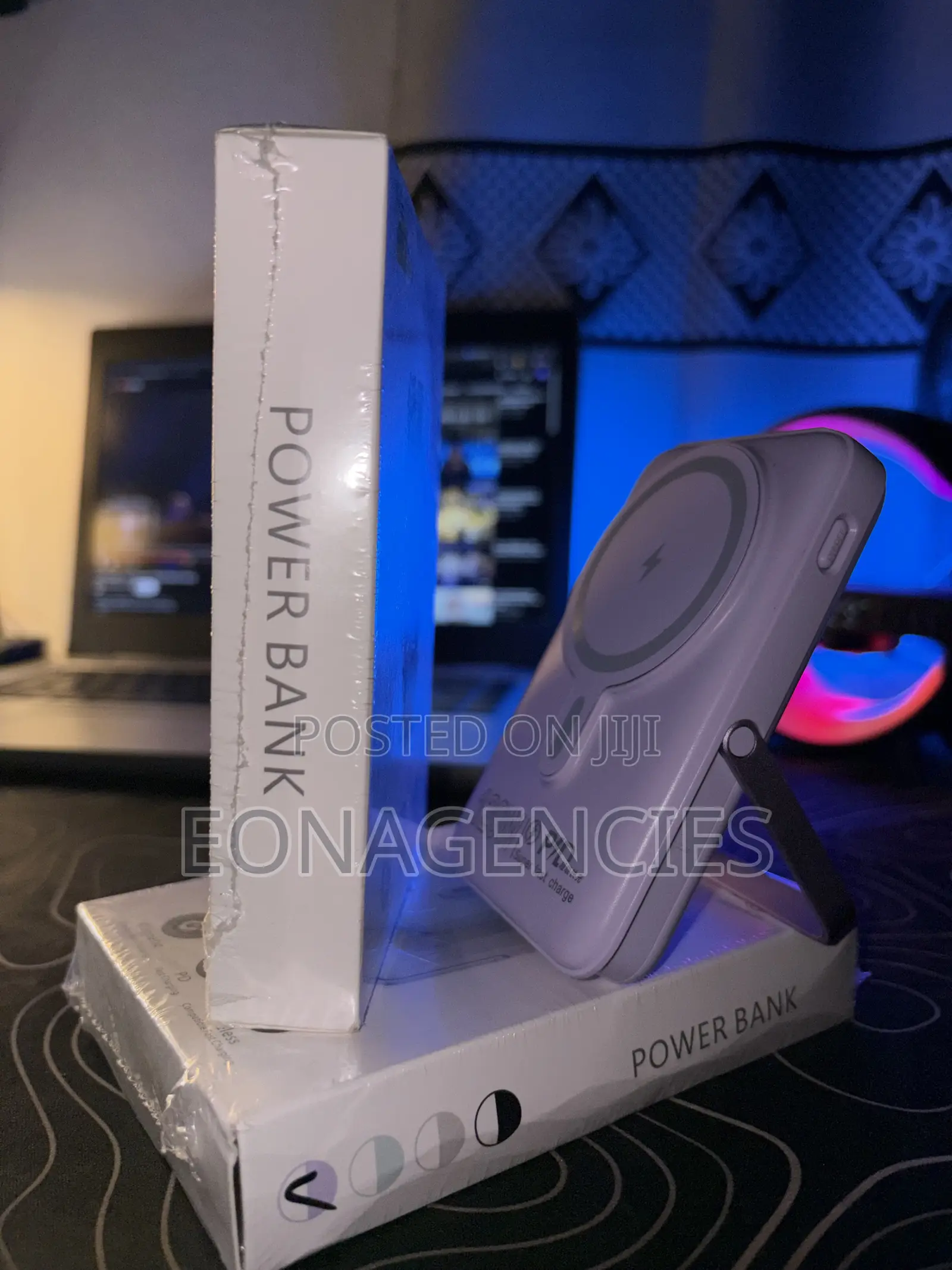 Magnetic Power Bank With 20W PD Fast Charging