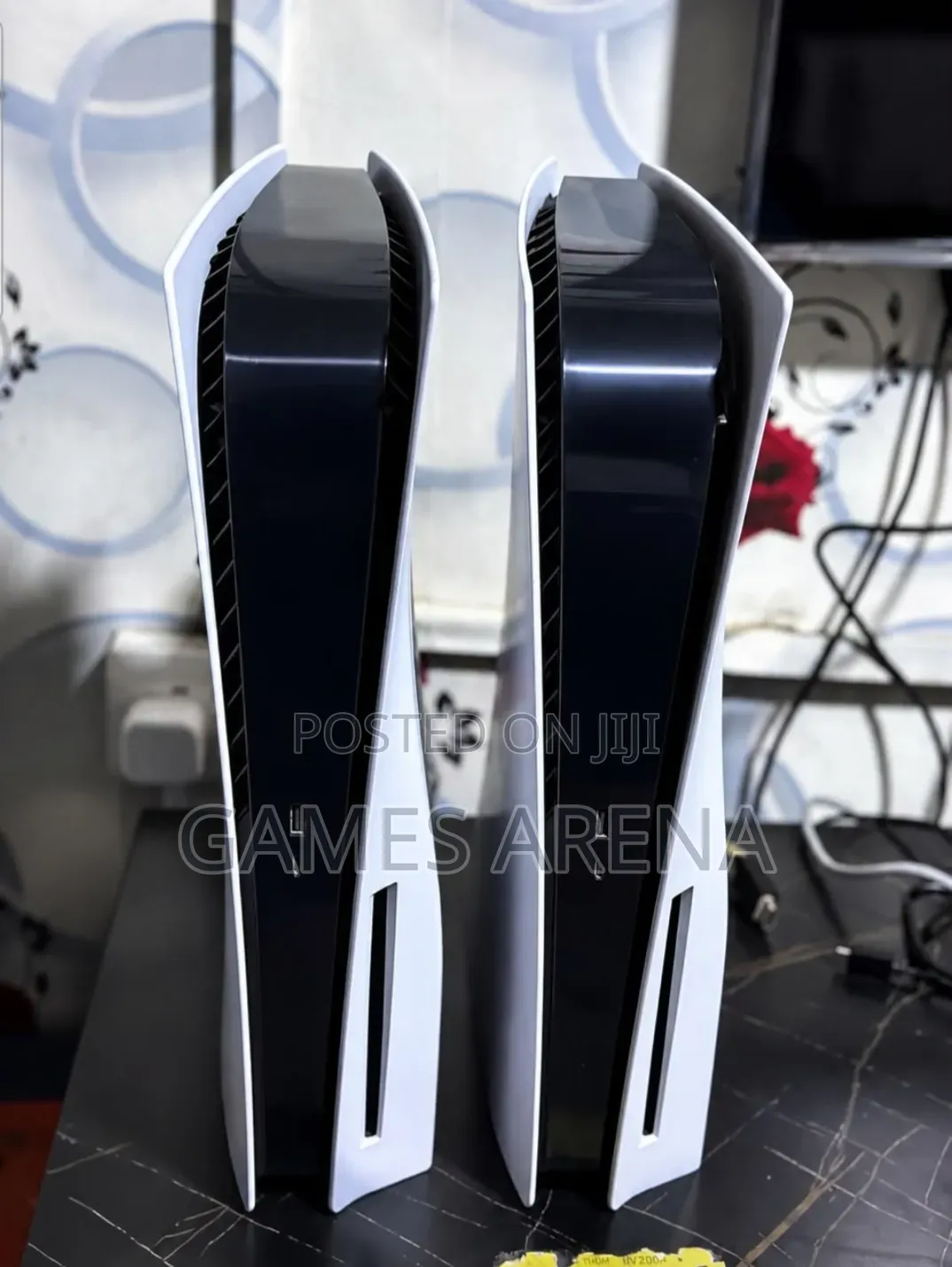 Ps5 Standard With 5 Games and 2 Controllers