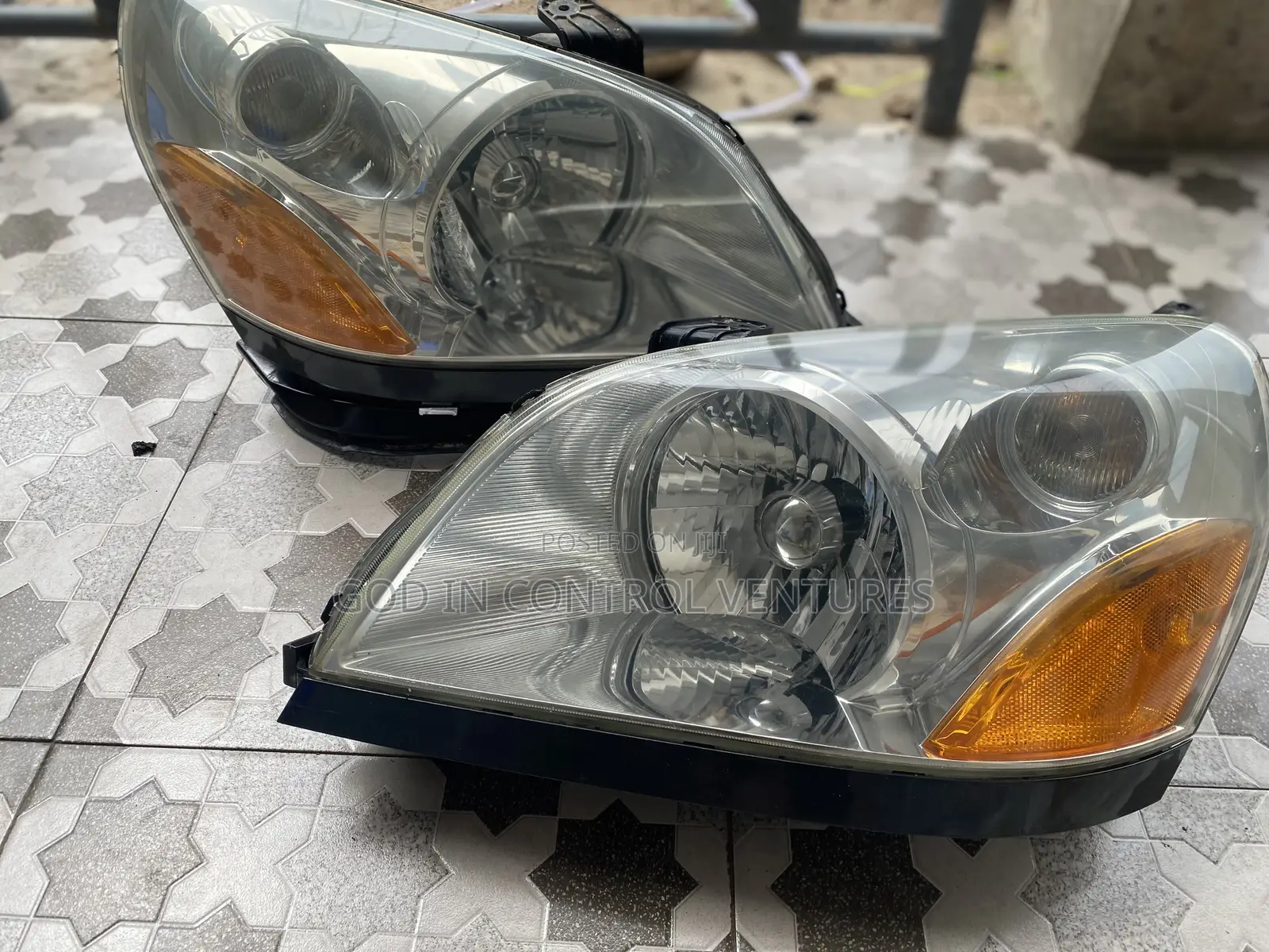 Honda Pilot 2002 Headlight