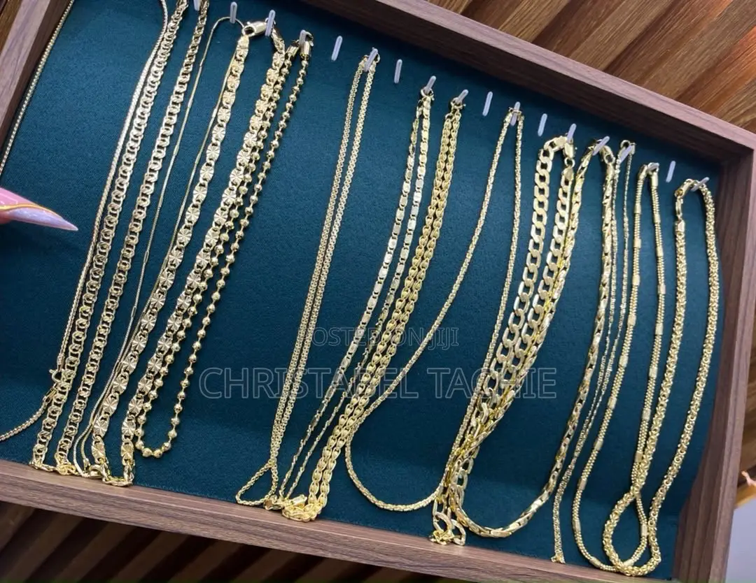 English Gold Necklace