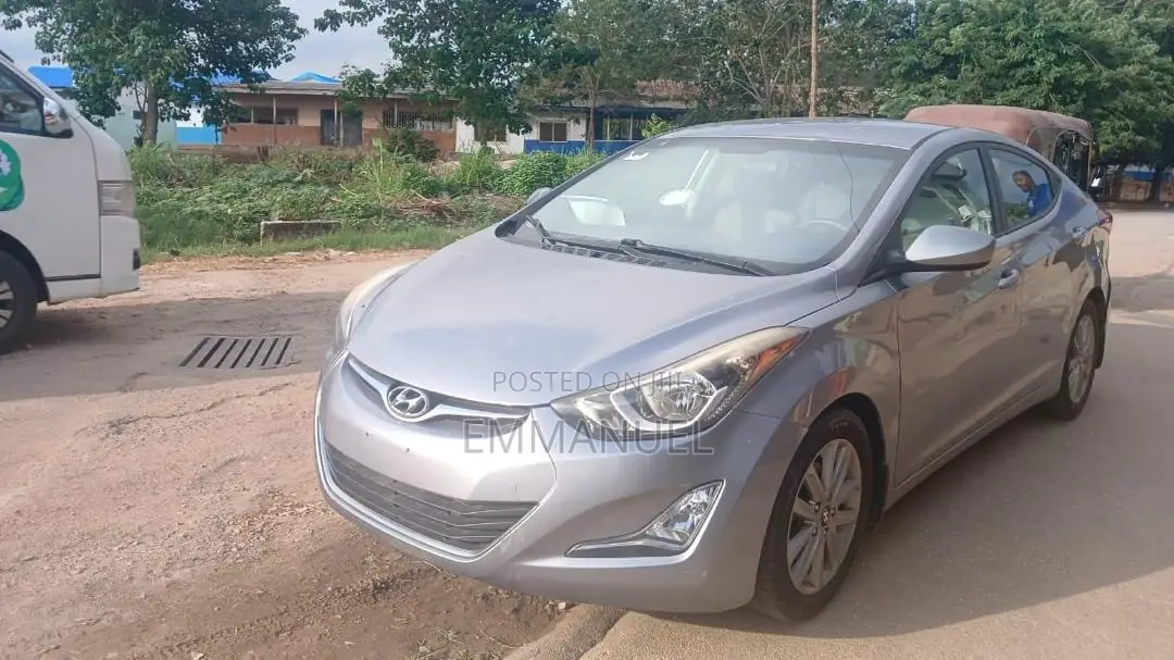 Hyundai Elantra SE Sedan FWD (1.8L 4cyl 6M) 2016 Gray