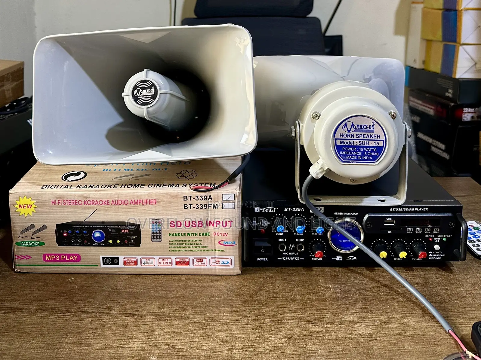 Maxx-on SUH-15 Car Horns and Amplifier Set