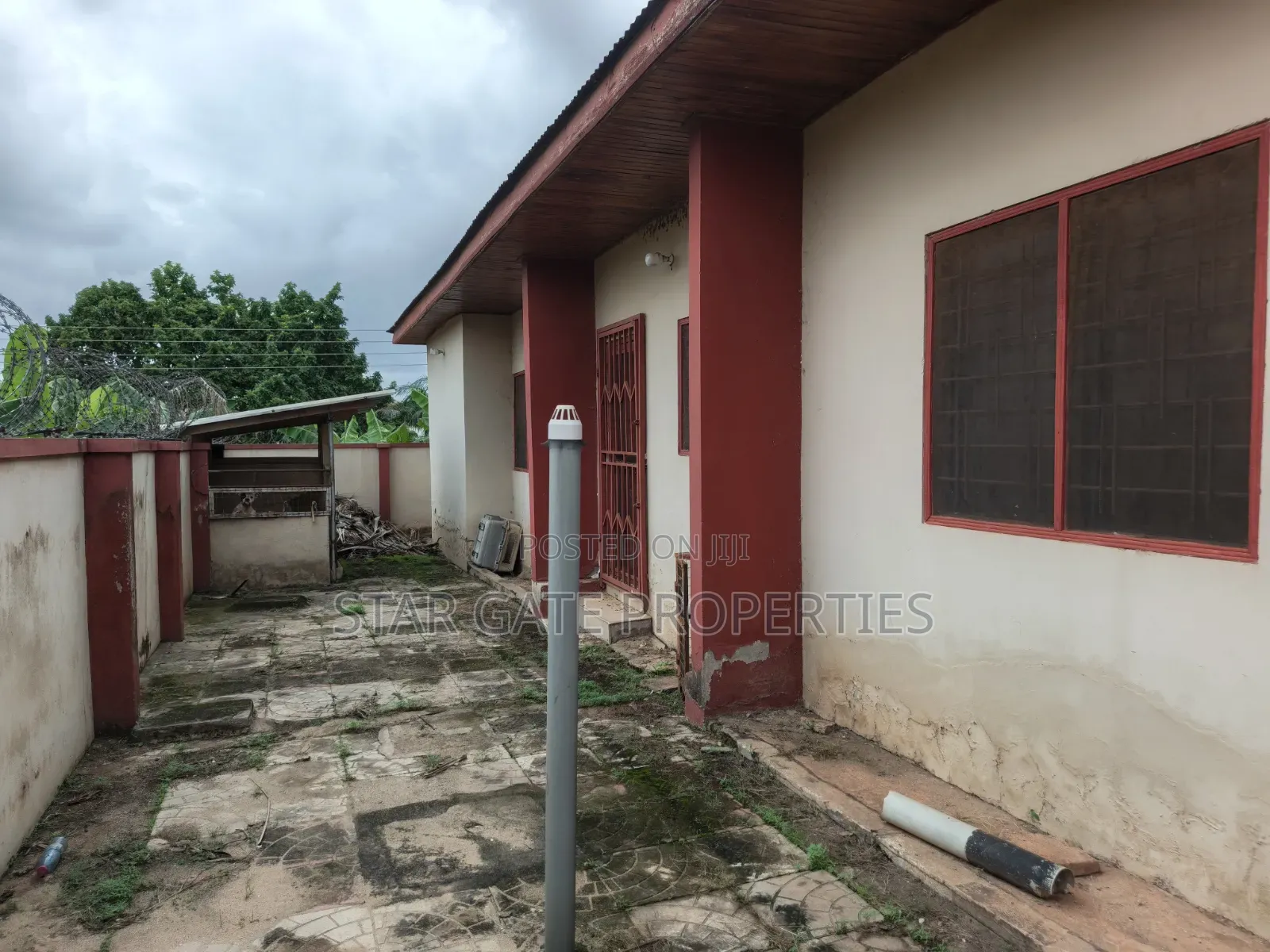 4bdrm House in Esereso Feyiase, Kumasi Metropolitan for sale