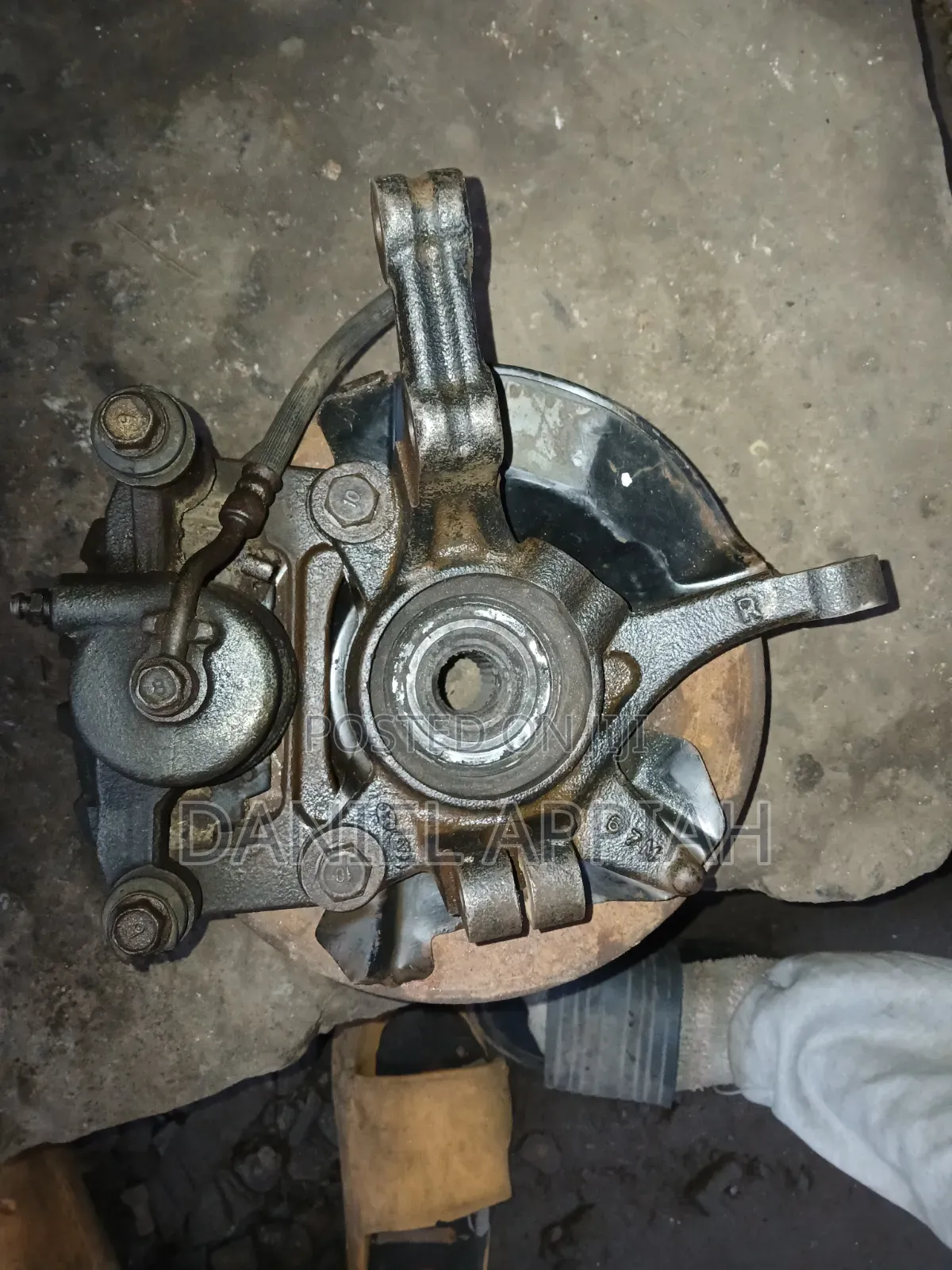 Kia Picanto / Morning Front Hub 2012, 2013 , 2014, 2015