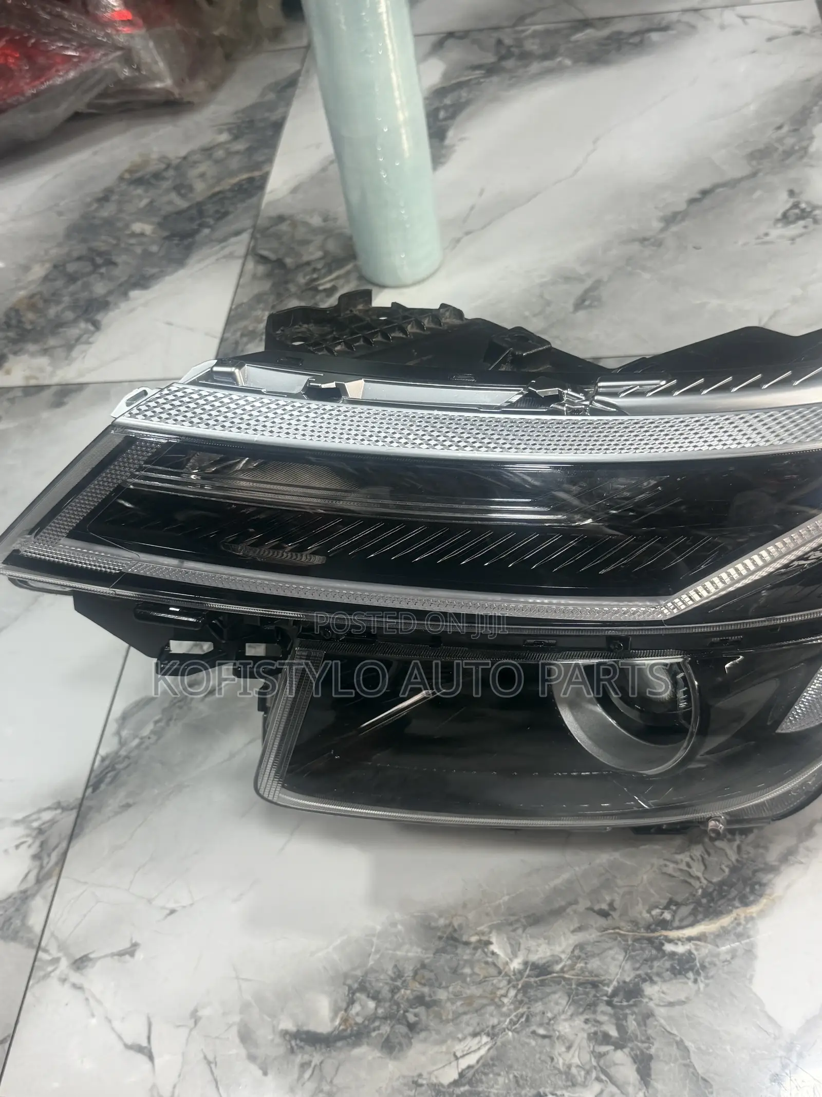 Kia Seltos Headlight