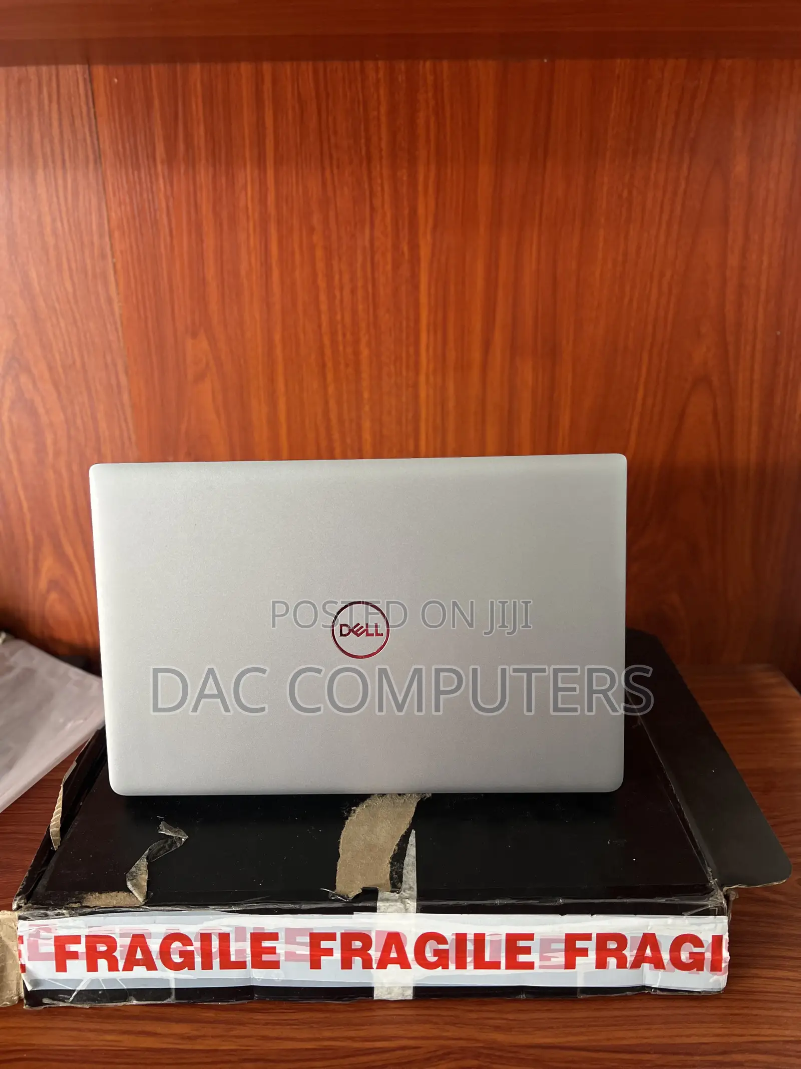 New Laptop Dell Latitude 5550 8GB Intel Core i5 SSD 256GB