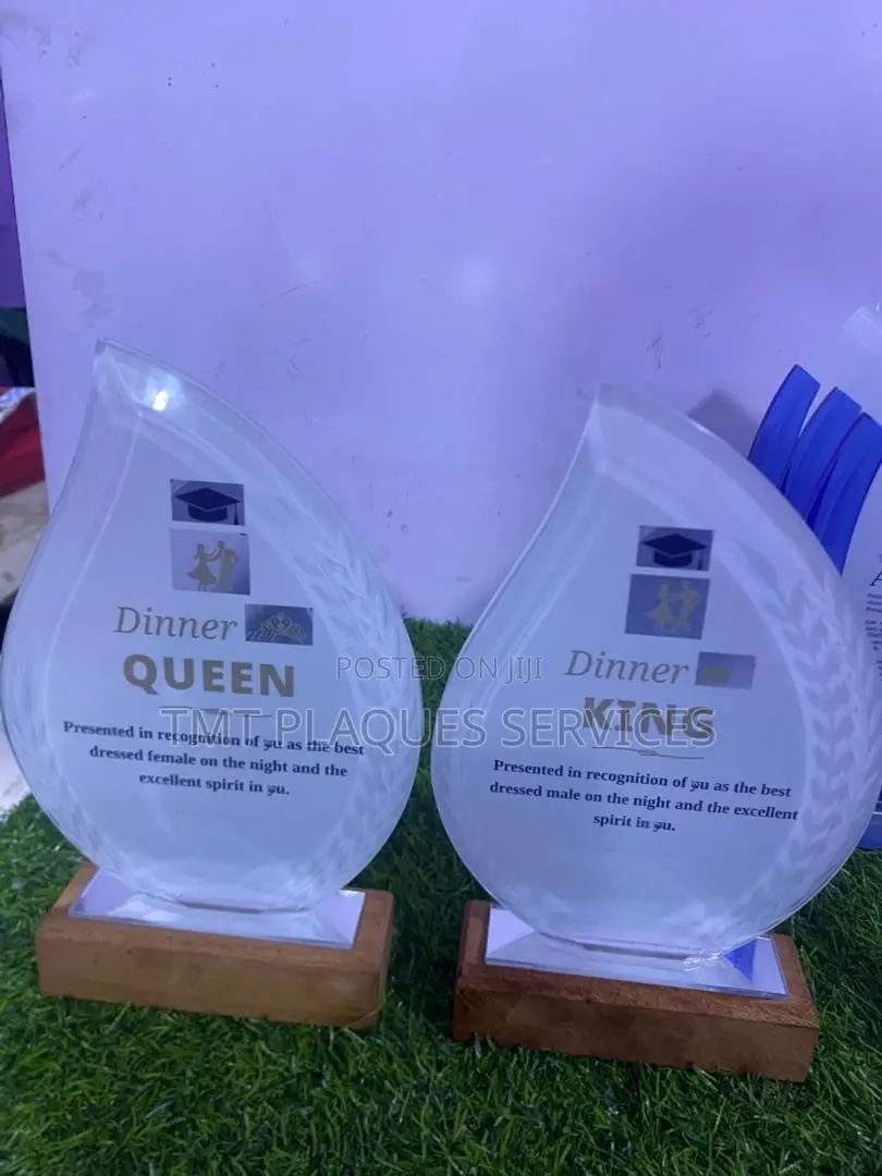 Crystal Award Plaque Branding and Plaque