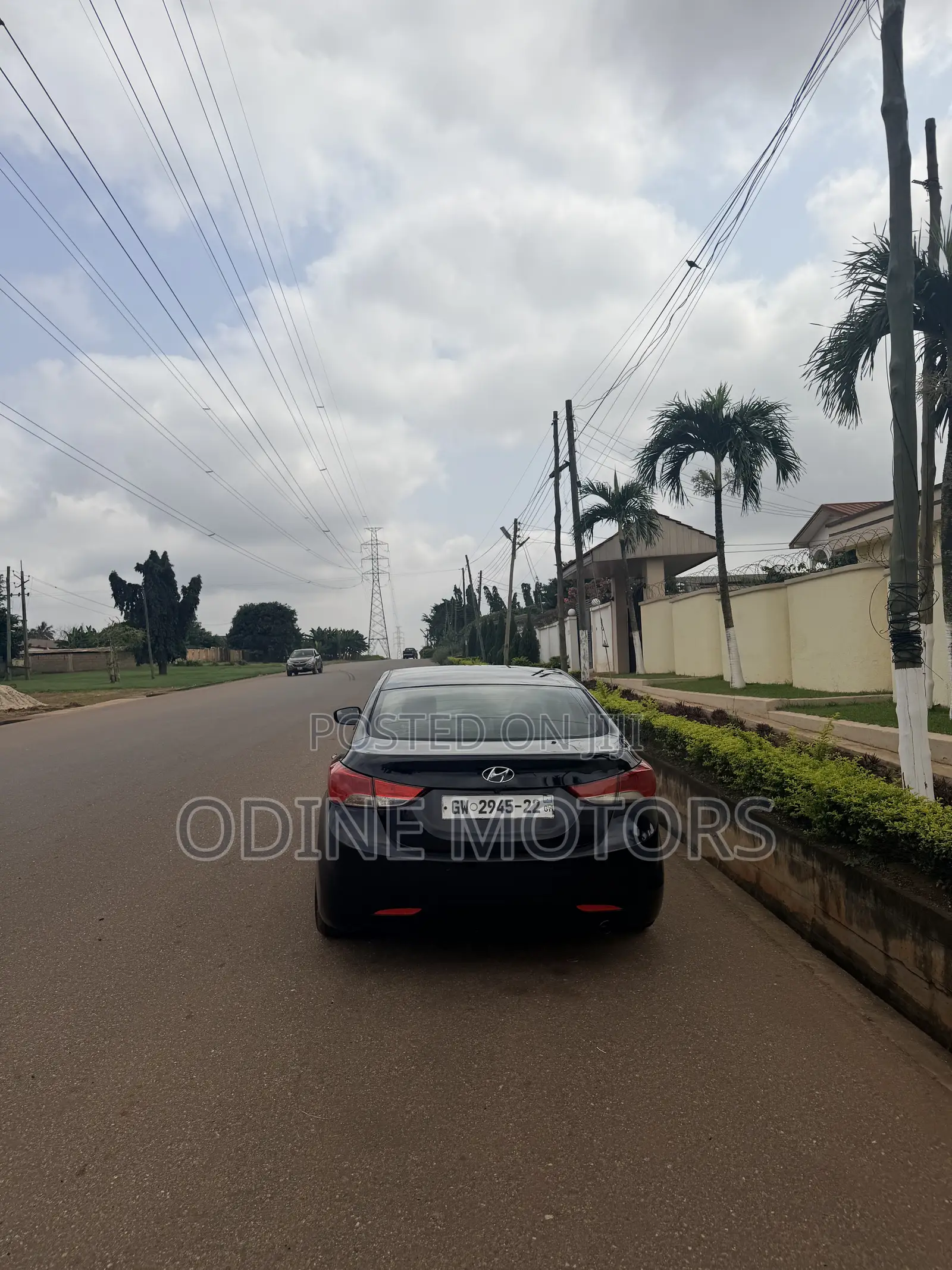Hyundai Avante 2013 Black