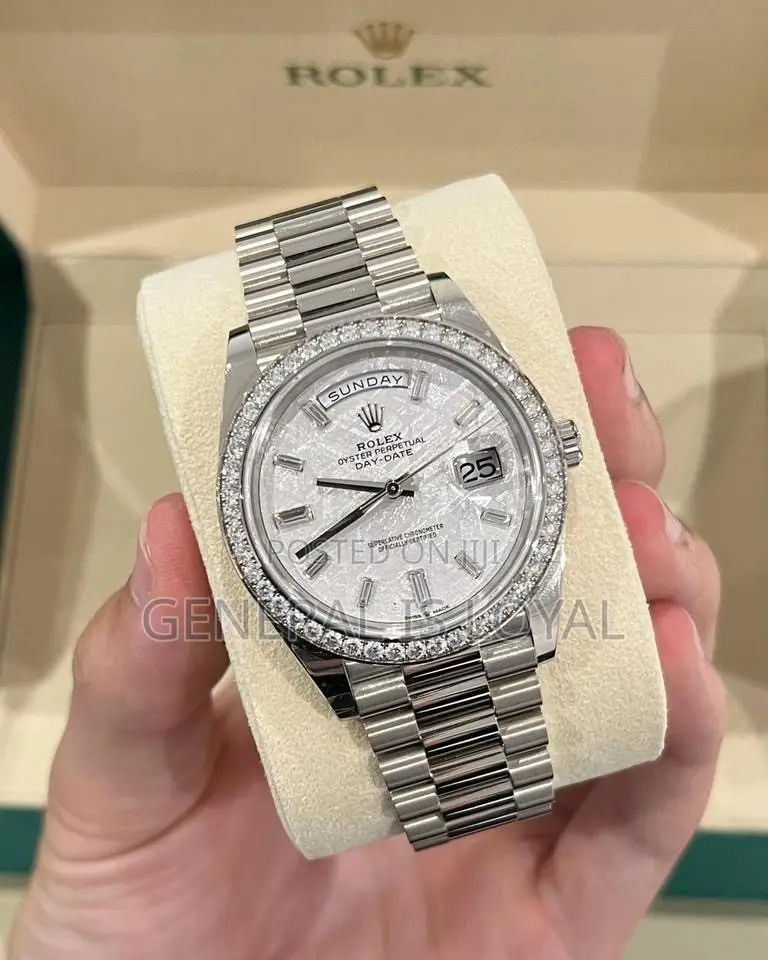 Rolex Day-Date White Gold Meteorite Baguettes Diamond Bezel Complete