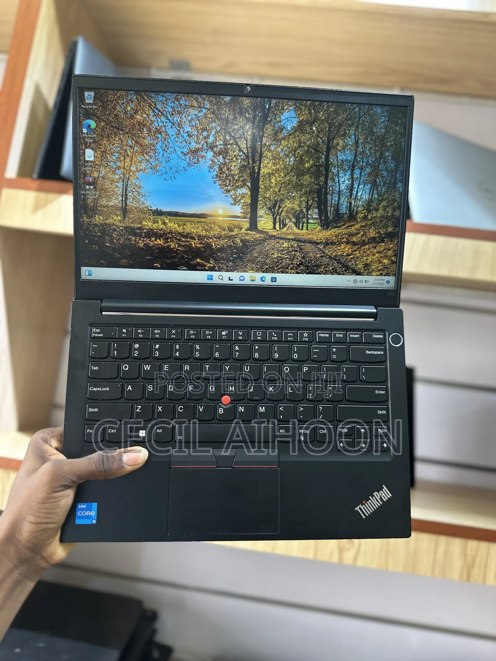 Laptop Lenovo ThinkPad E14 Gen 2 8GB Intel Core i5 SSD 256GB